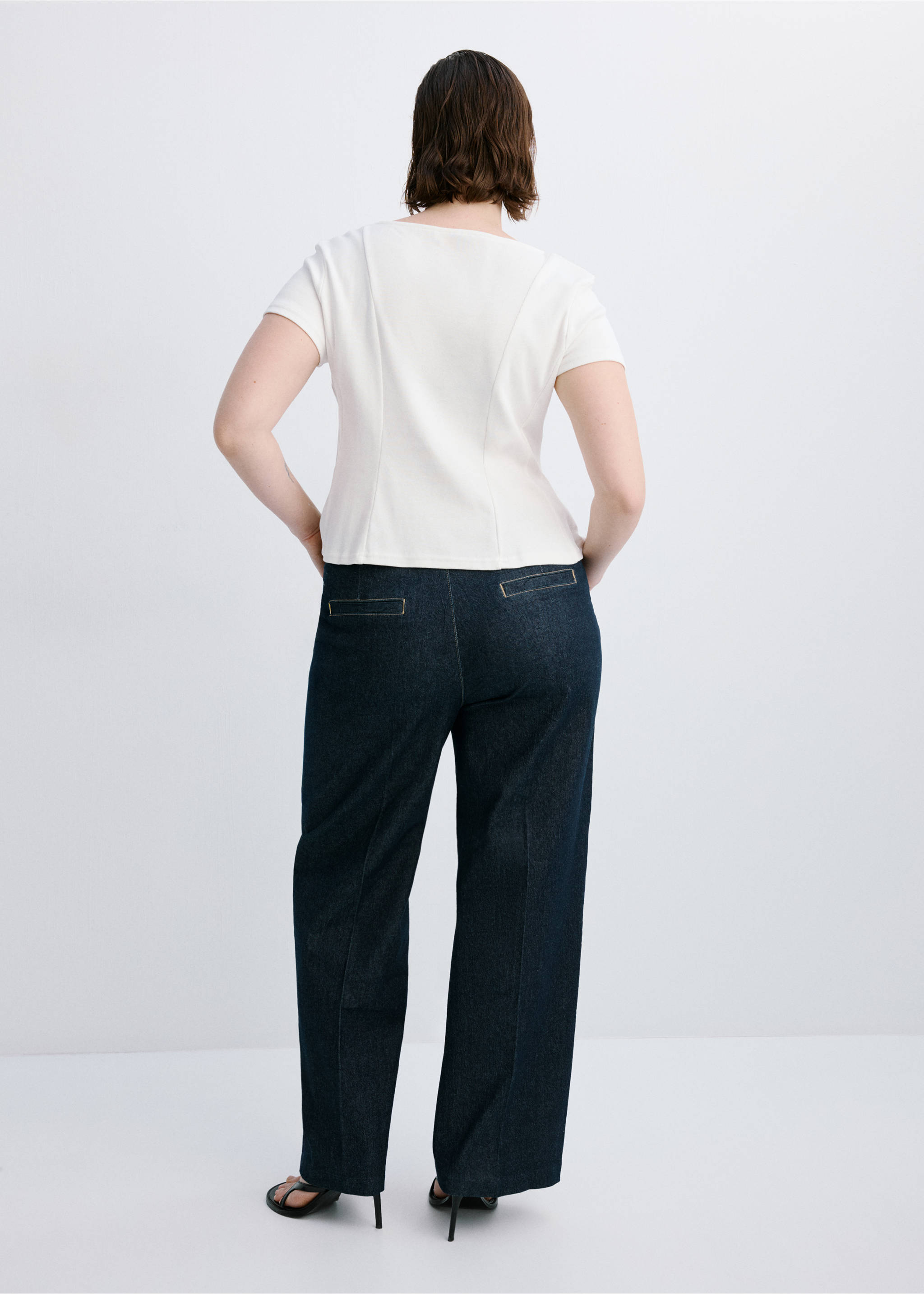 Wide-leg jeans with side buttons - Details of the article 4, Open Blue. Ref: 37083322-00.
