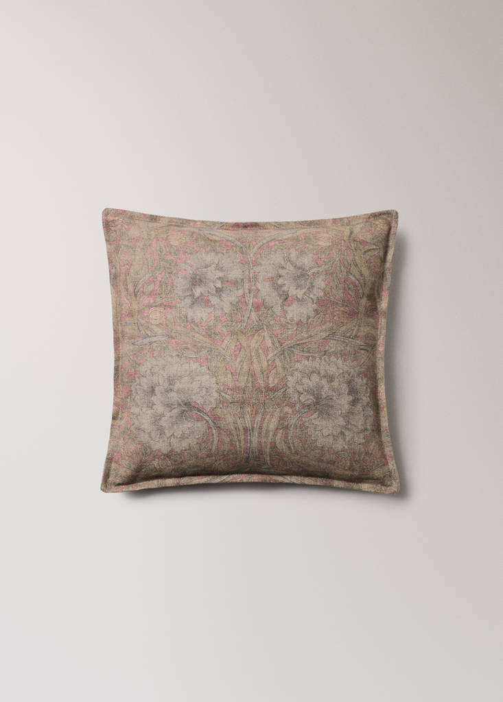 Floral print 100% linen cushion cover 50x50 cm — Pink