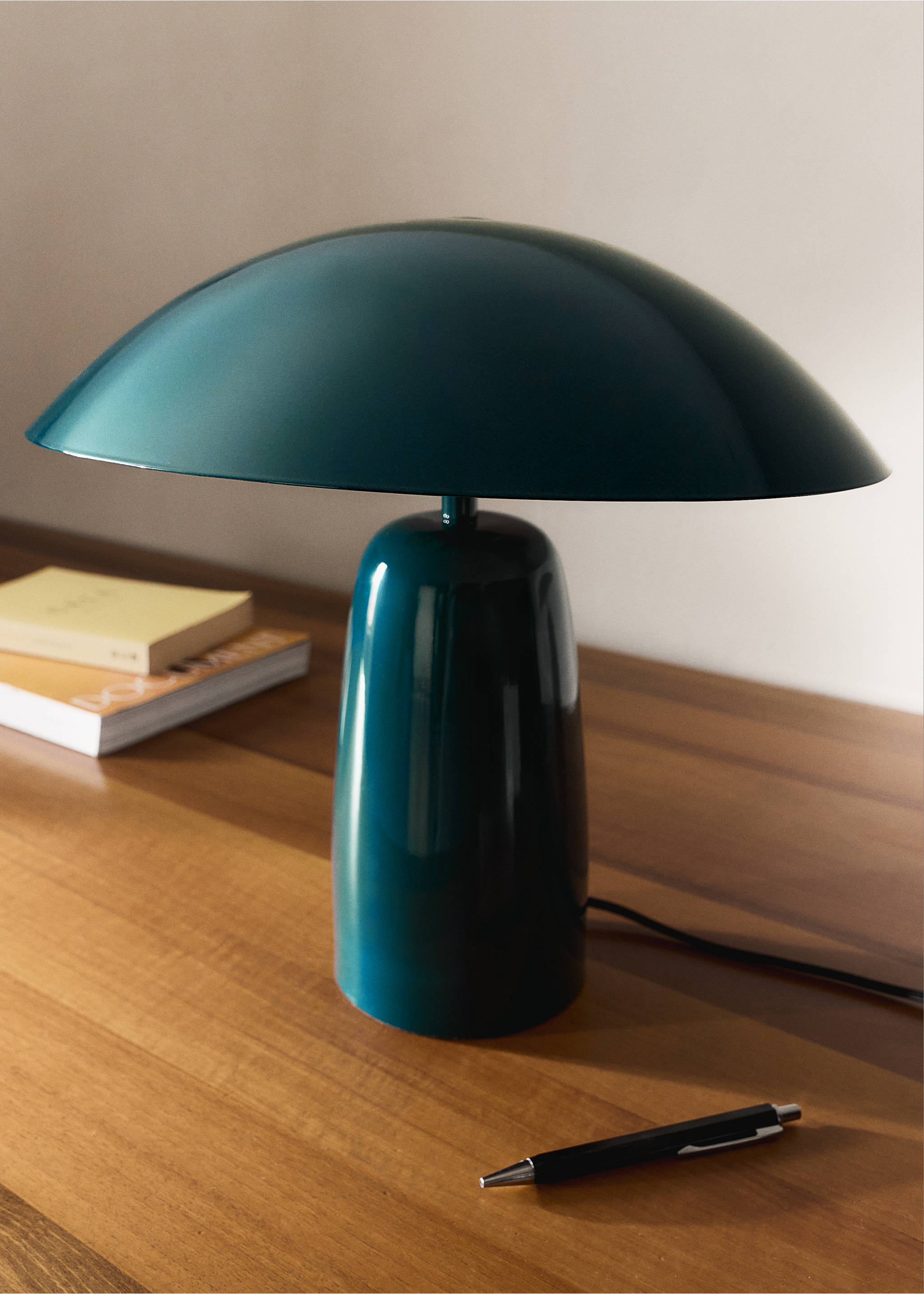 Table lamp with metal shade - General plane, Petrol Blue. Ref: 37083858-00.