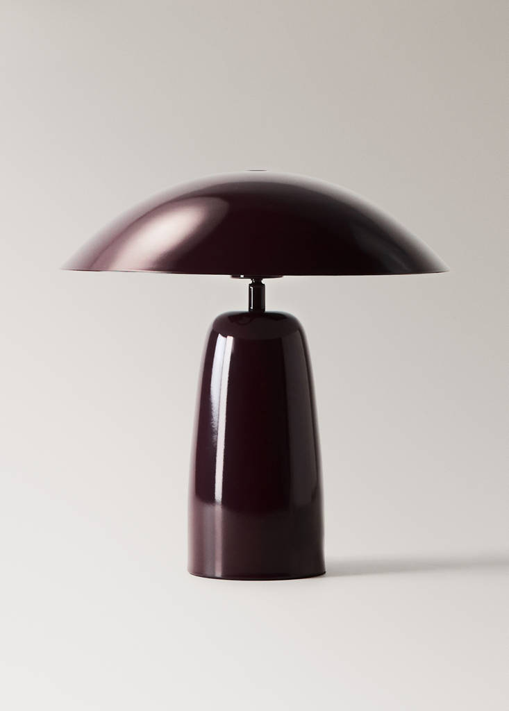 Table lamp with metal shade — Burgundy