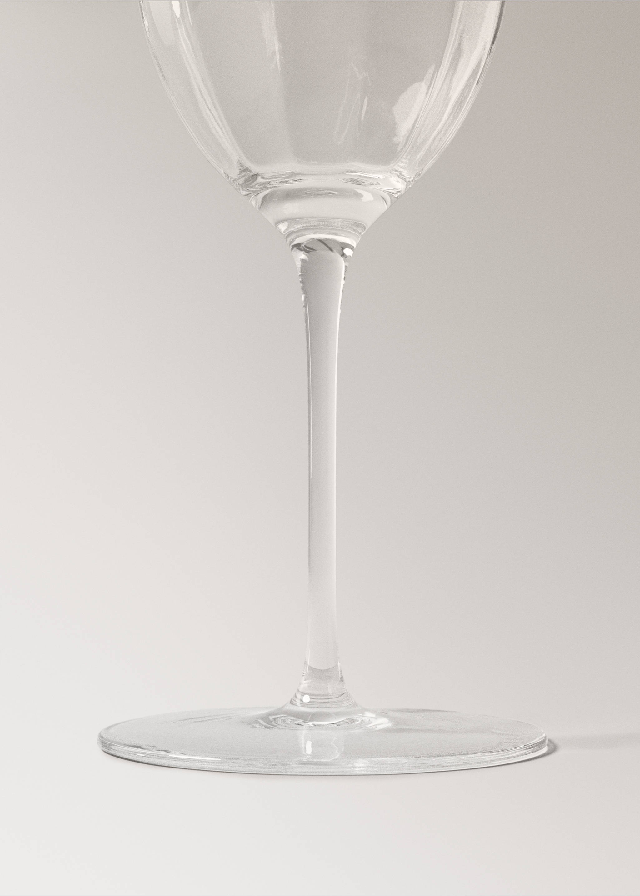 Borosilicate elongated wavy glass - Details of the article 1, Ice Grey. Ref: 37083863-00.