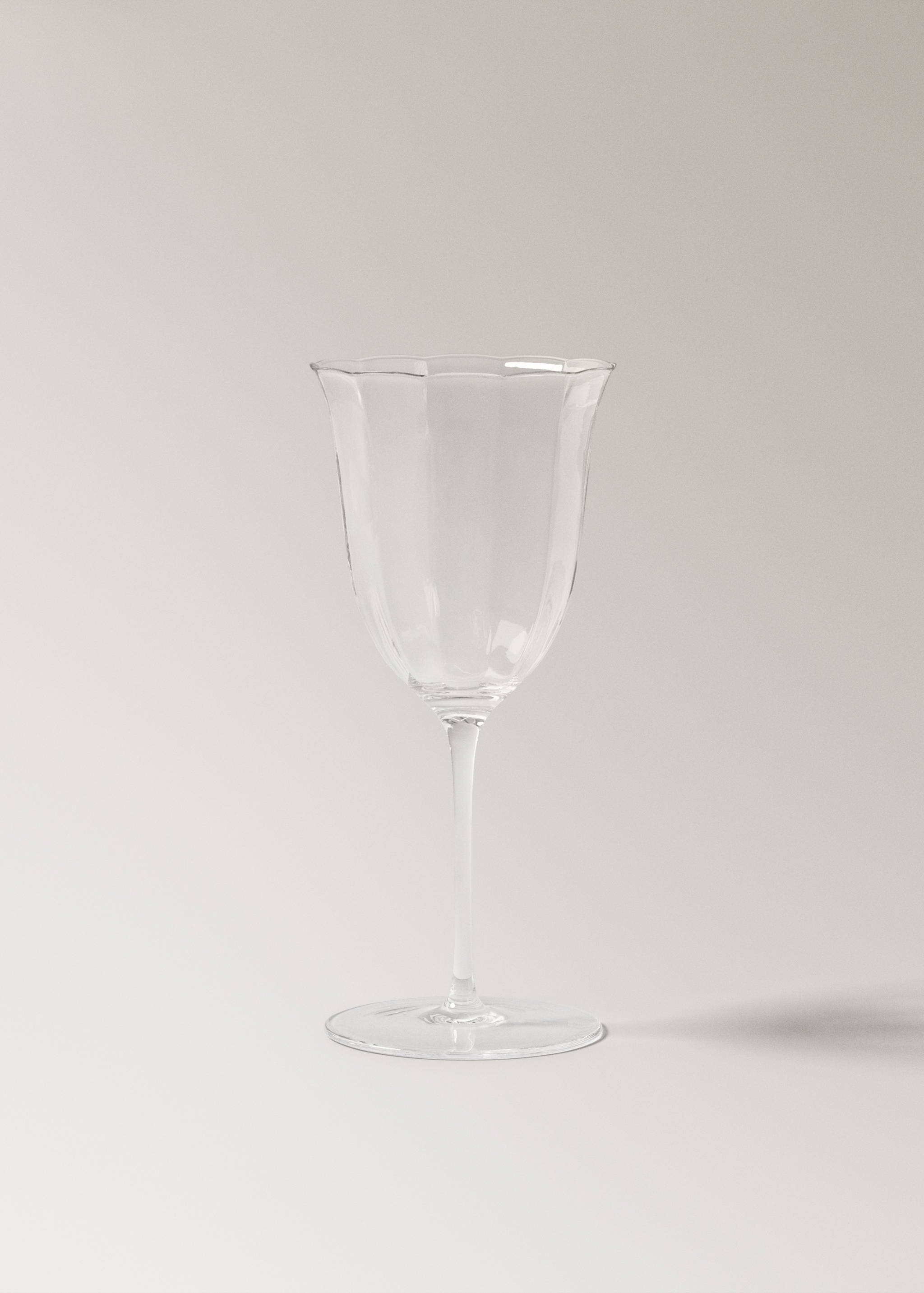 Borosilicate elongated wavy glass - Article without model