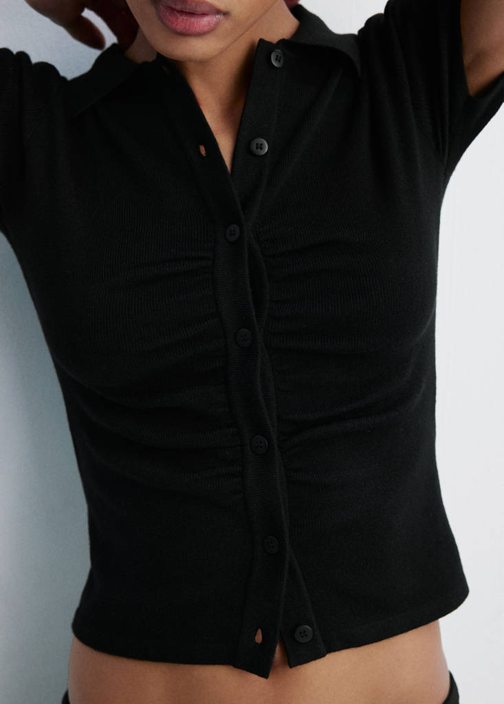 Ribbed polo collar cardigan — Black
