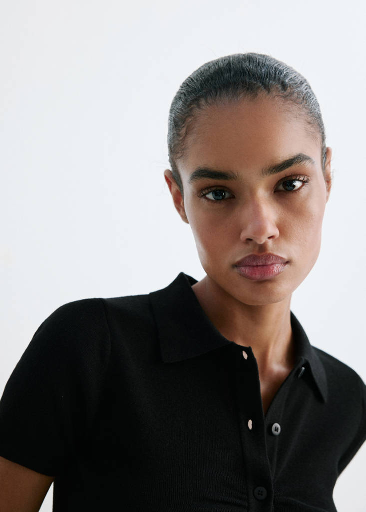Ribbed polo collar cardigan — Black