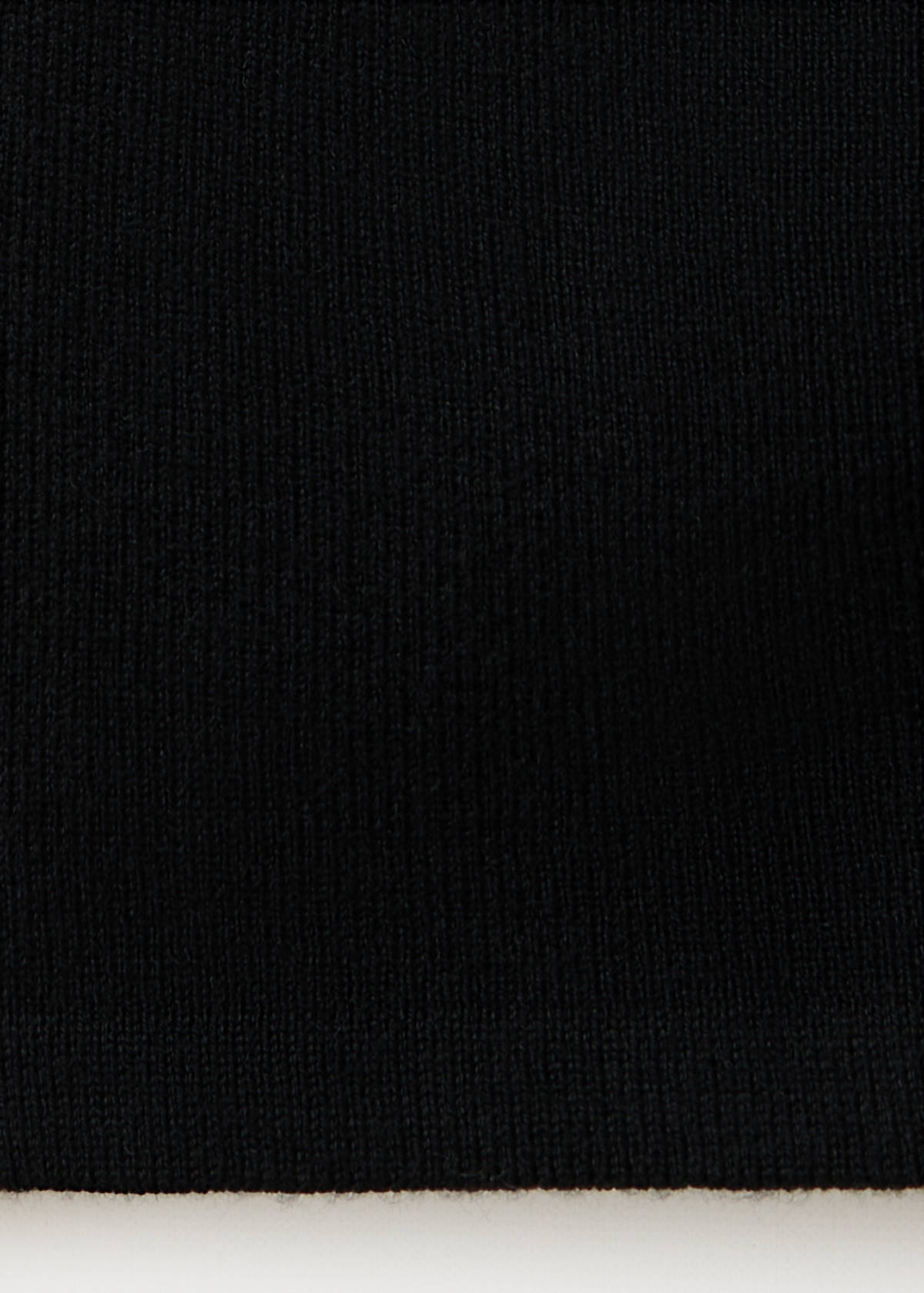 Ribbed polo collar cardigan — Black