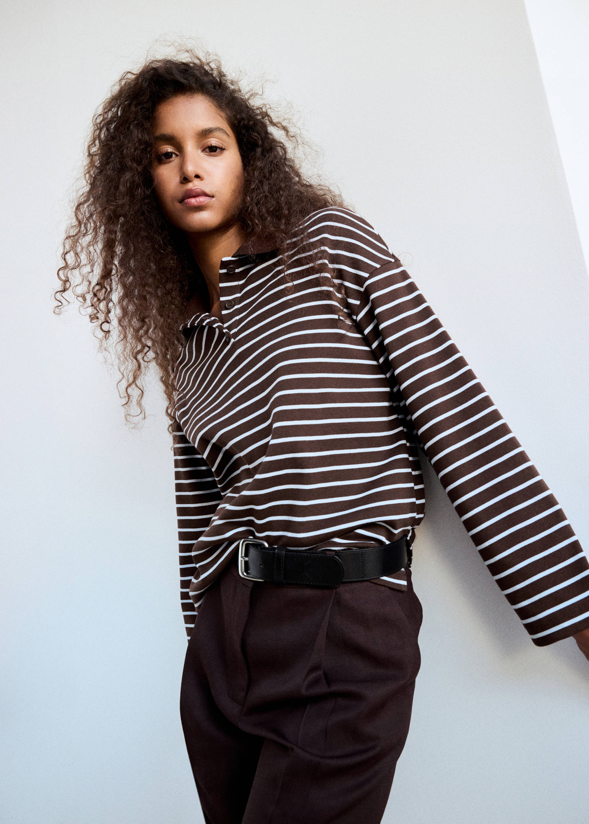 Contrasting stripes cotton polo shirt - Details of the article 4