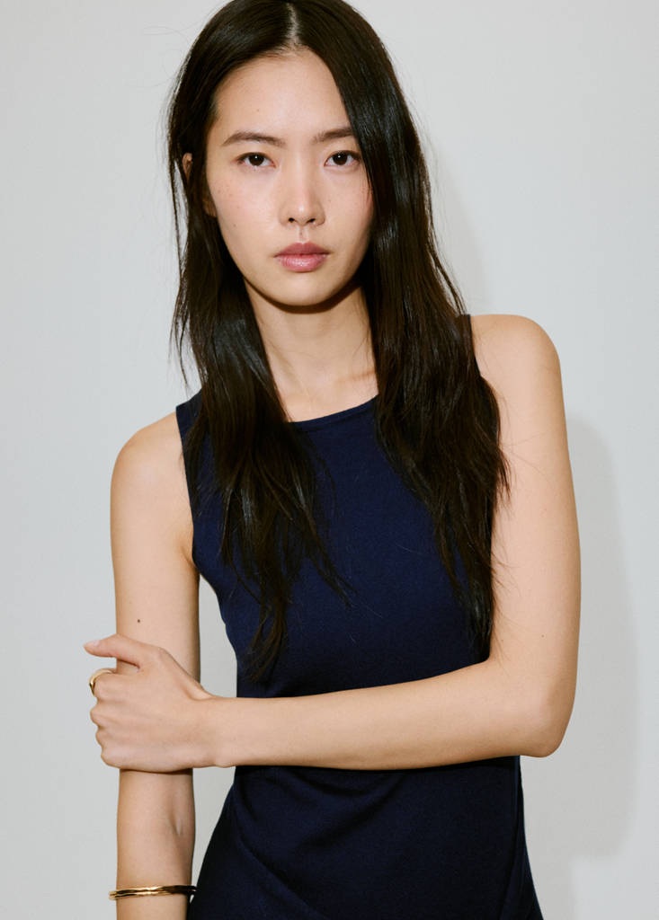 Tie-detail knitted dress — Navy