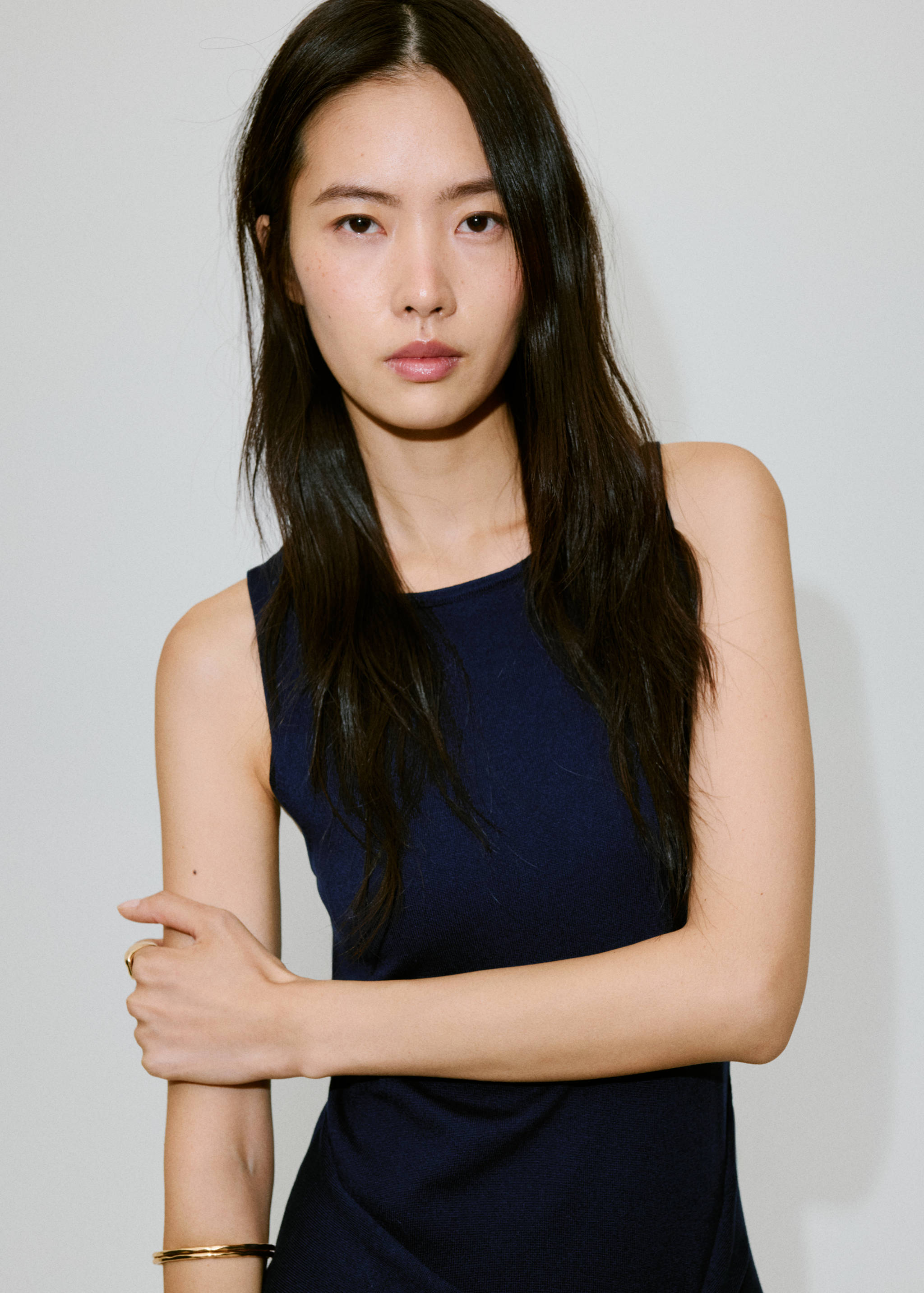 Knitted dress with bow detail - Details of the article 1