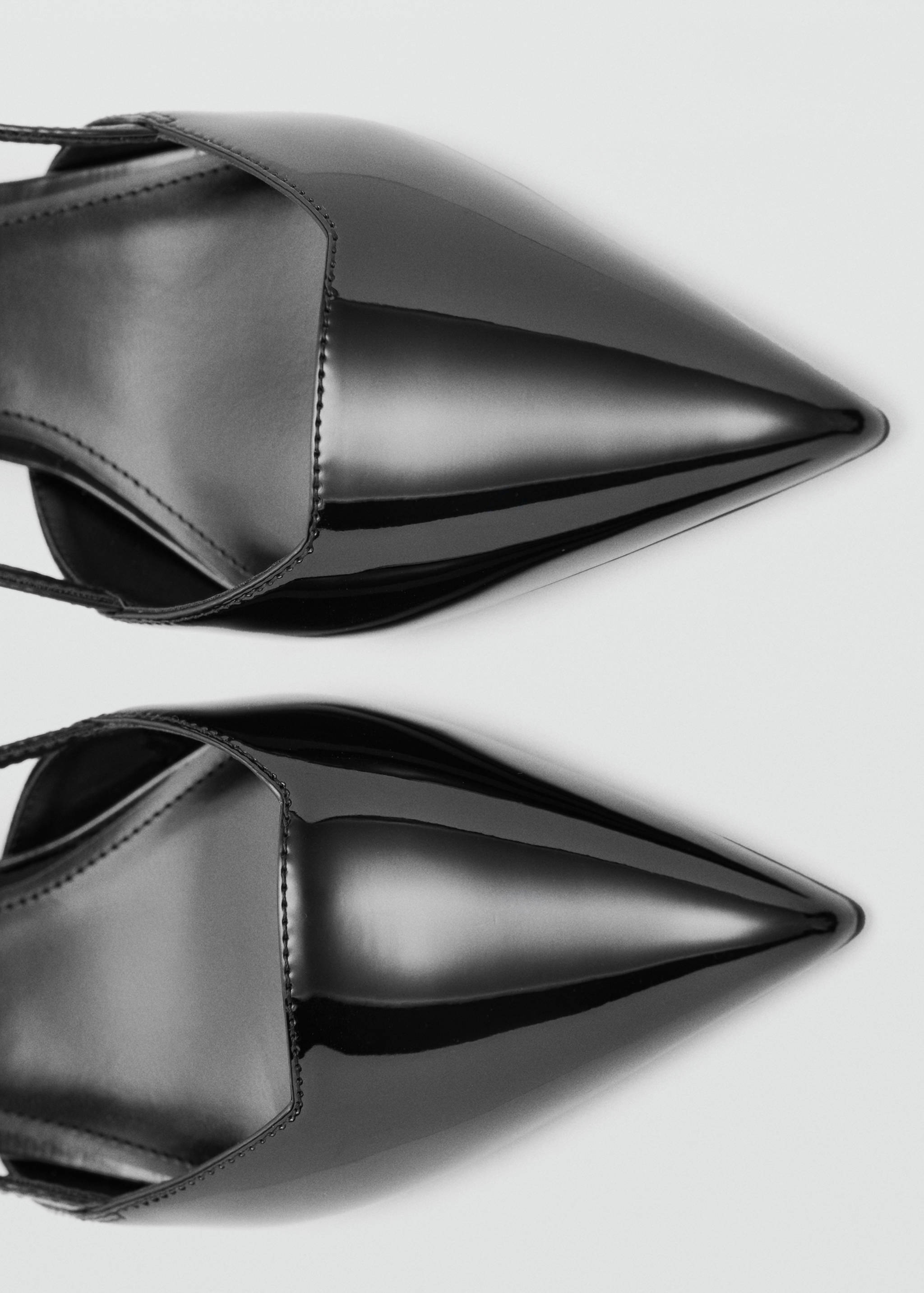 Patent heeled shoes - Details of the article 3