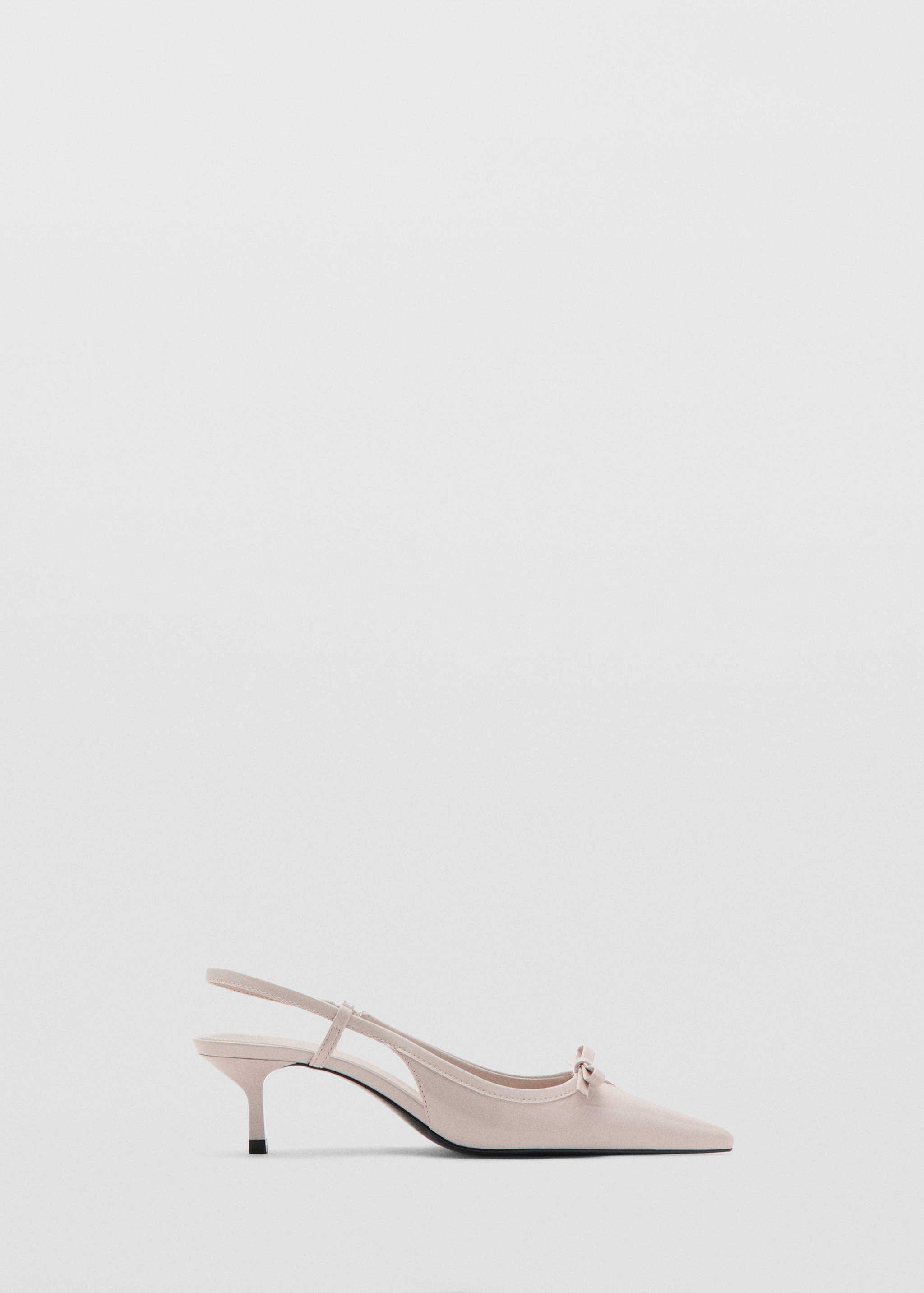 High-heeled shoes with pointed toe and bow - Article without model
