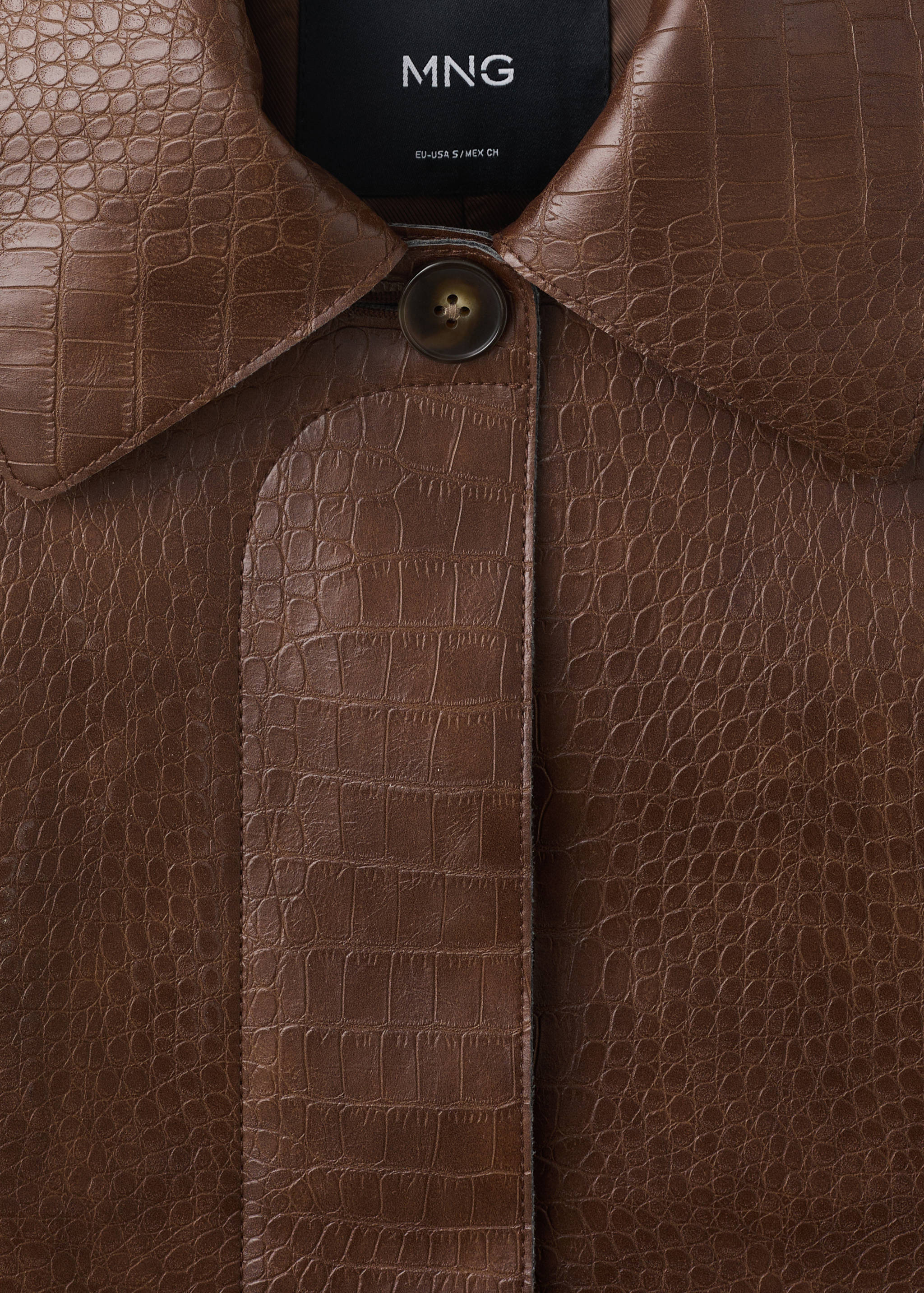 Crocodile-effect jacket - Details of the article 8