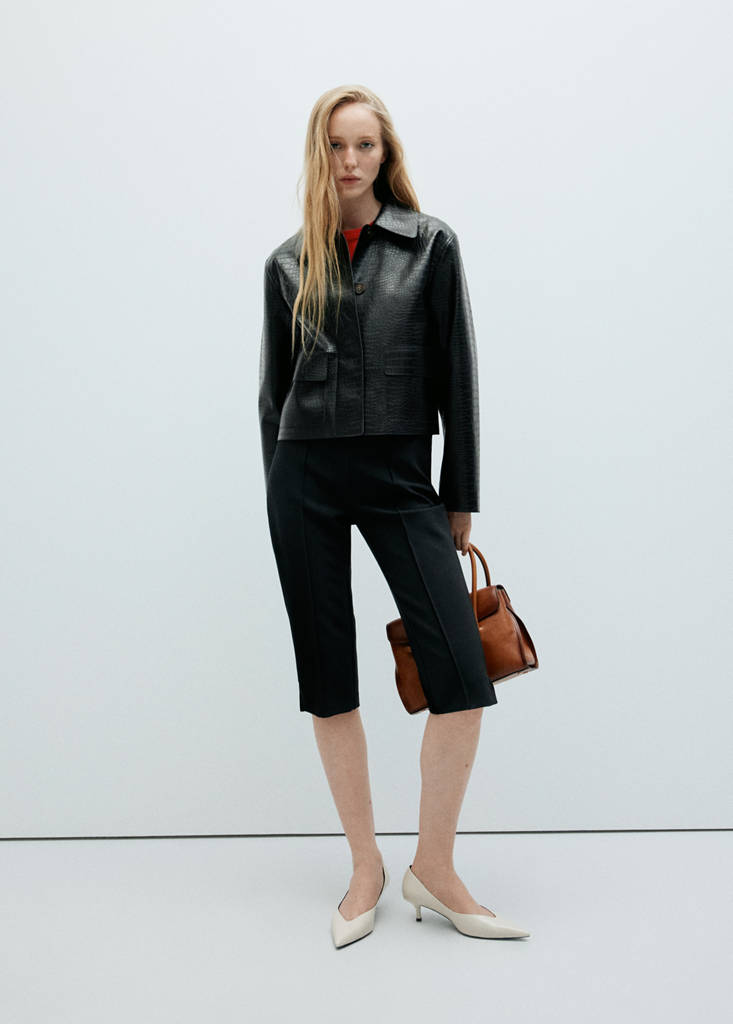 Mango Veste Effet Peau De Croco In Noir