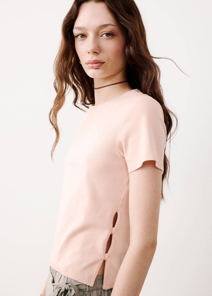 Open detail T-shirt — Pastel Pink
