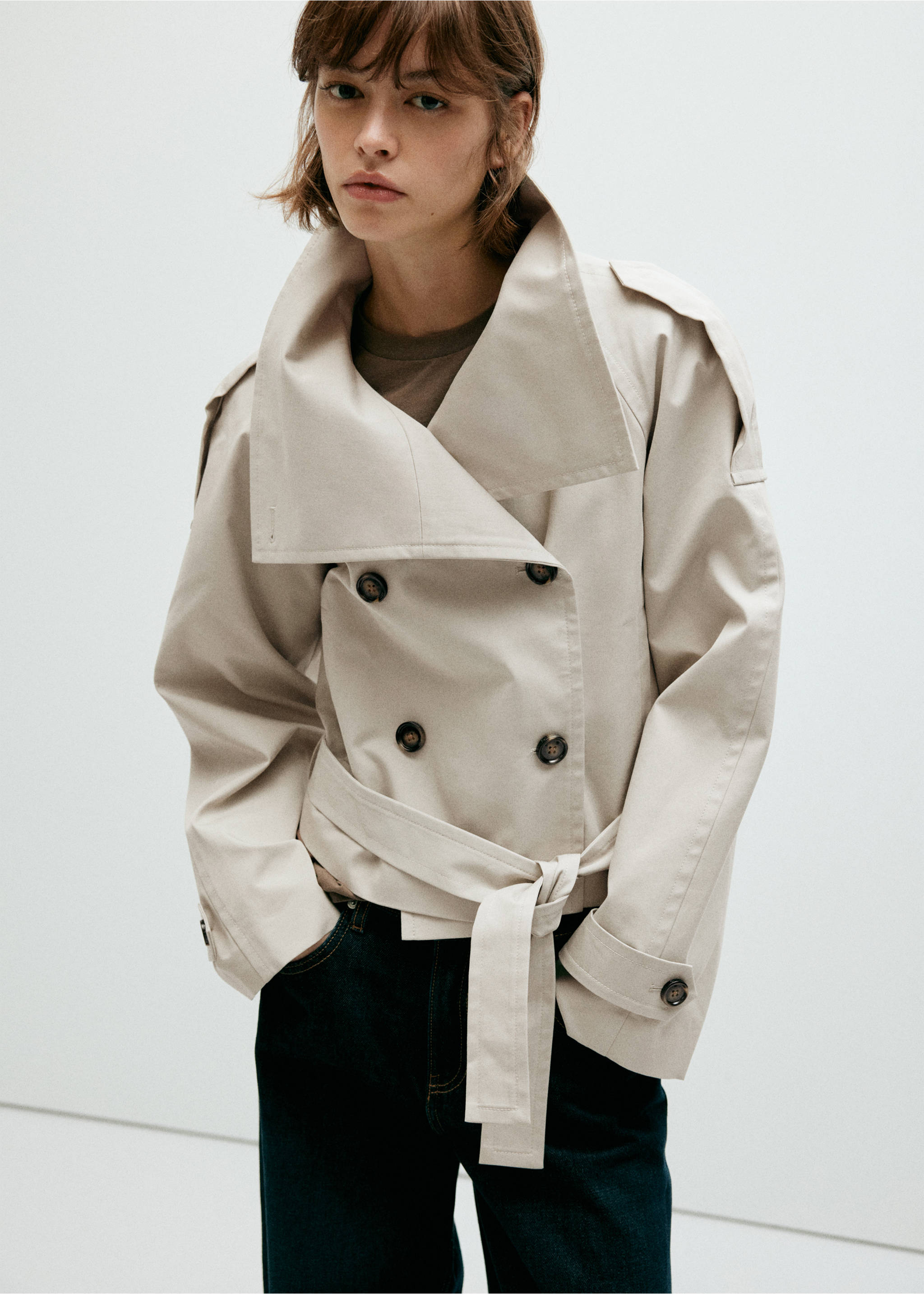 Double-breasted cropped trench coat - Medium plane, Light/Pastel Grey. Ref: 37084099-00.