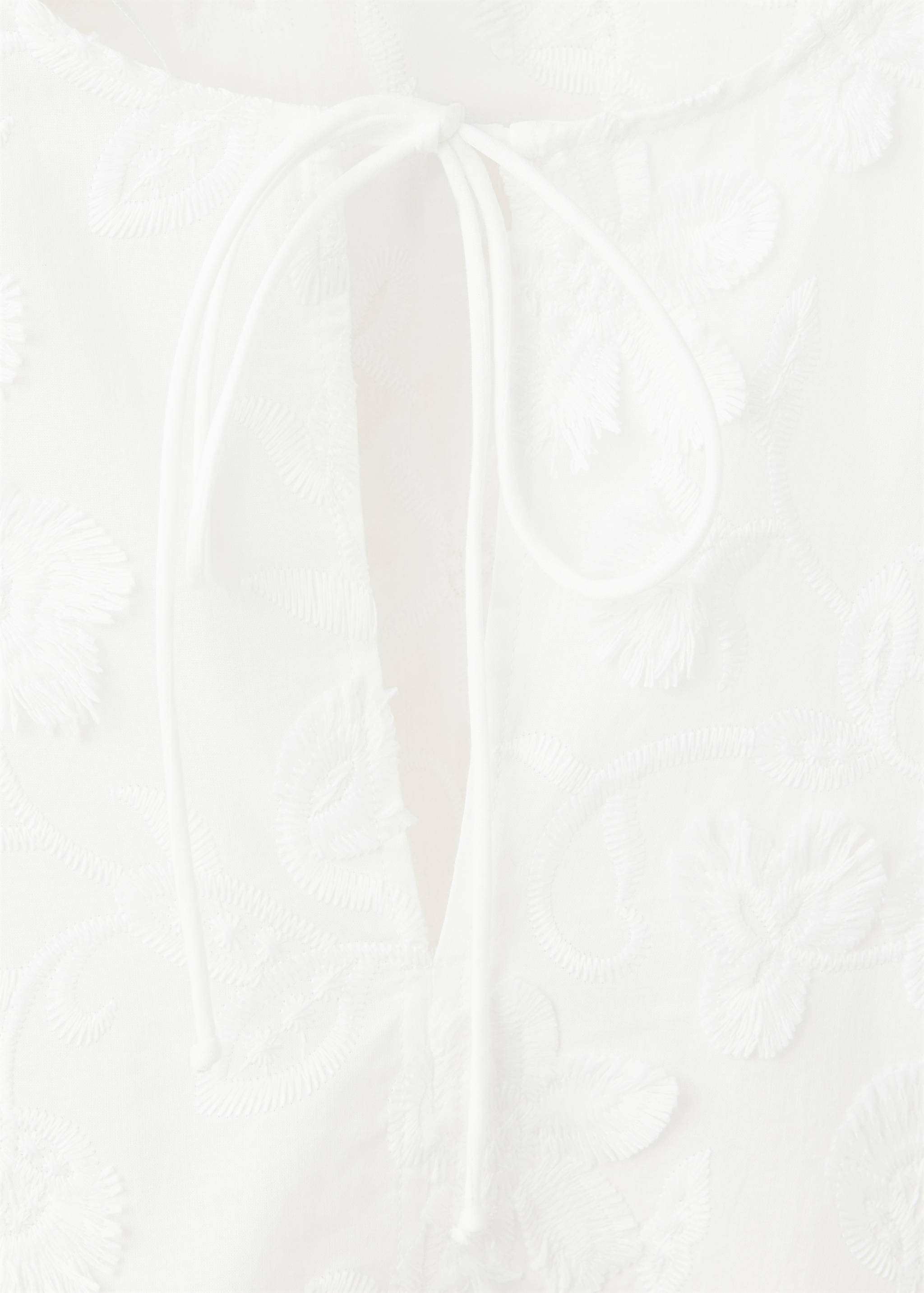 100% cotton blouse with floral embroidery - Details of the article 0