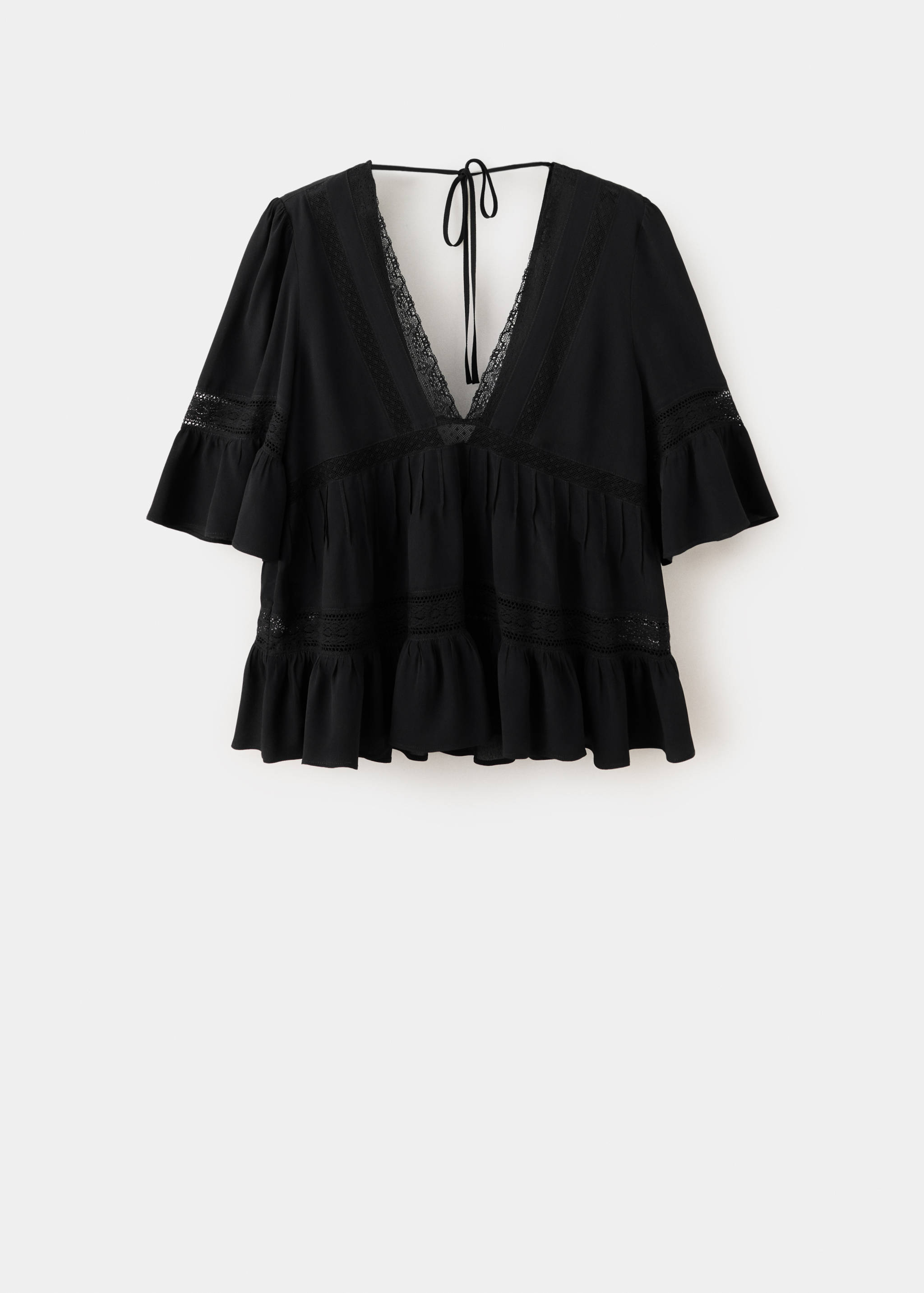 Blusa escote pico puntilla - Artículo sin modelo