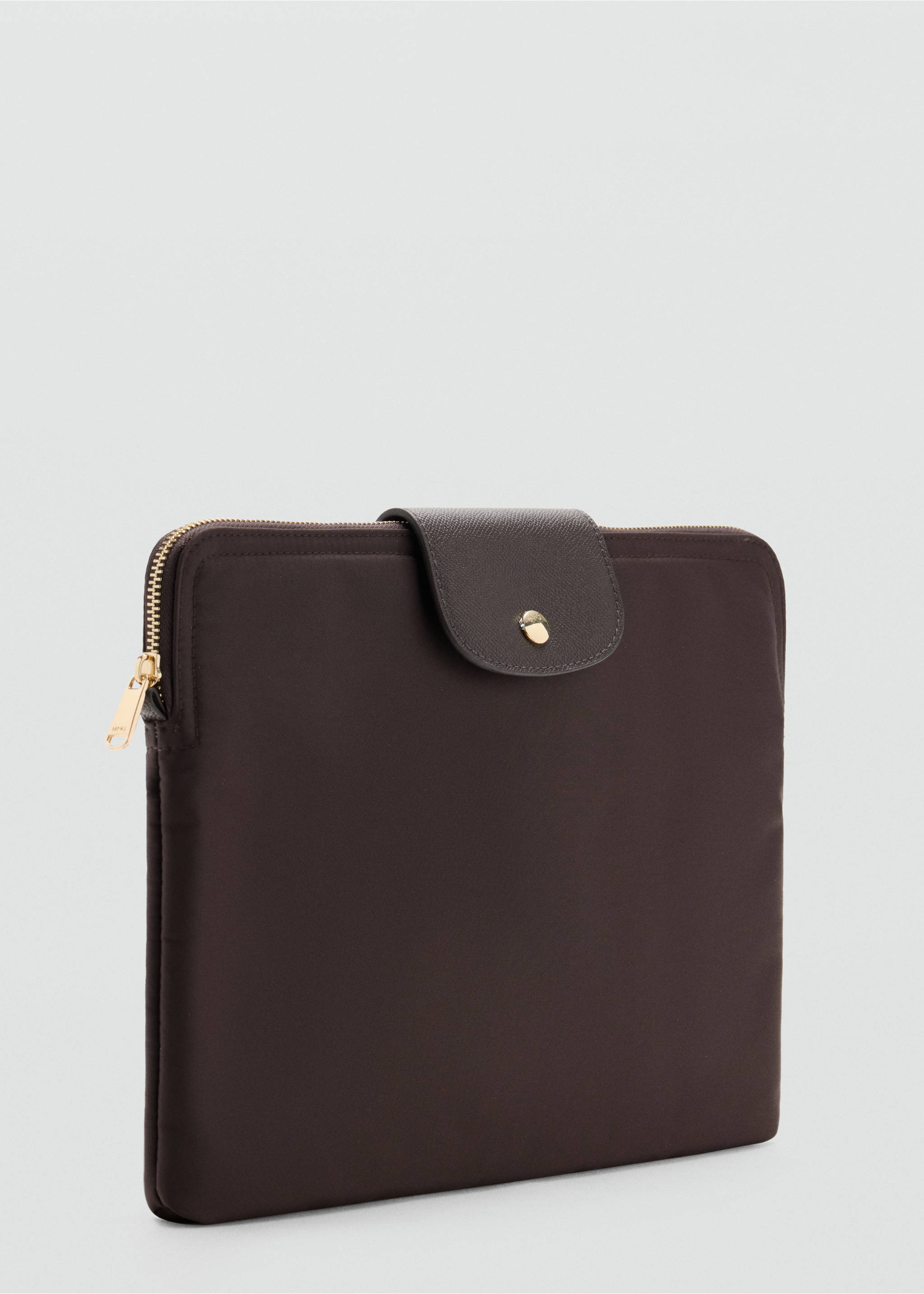 Nylon laptop case - Medium plane, Chocolate. Ref: 37084108-00.