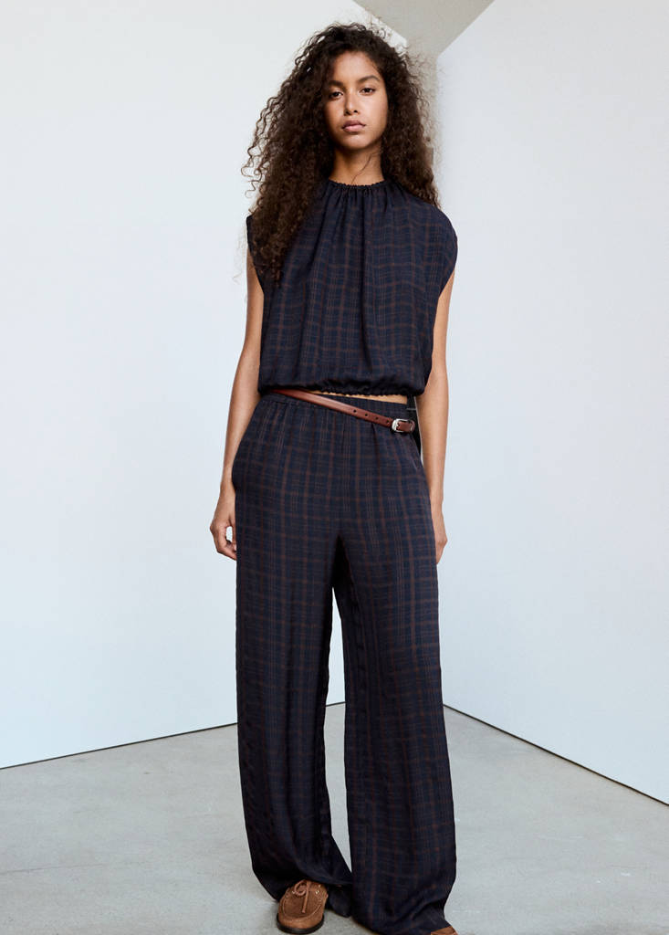 Gathered check blouse — Blue