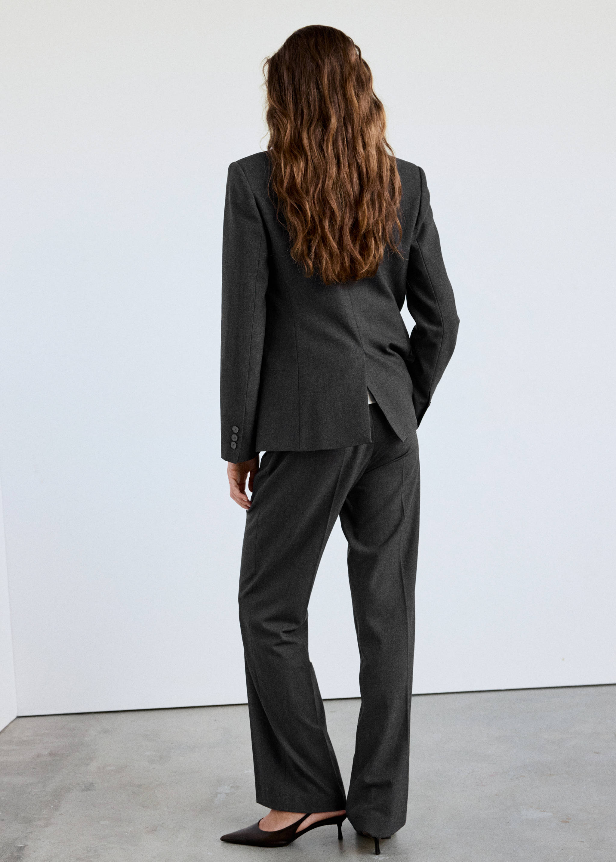 Straight-fit suit trousers - Reverse of the article