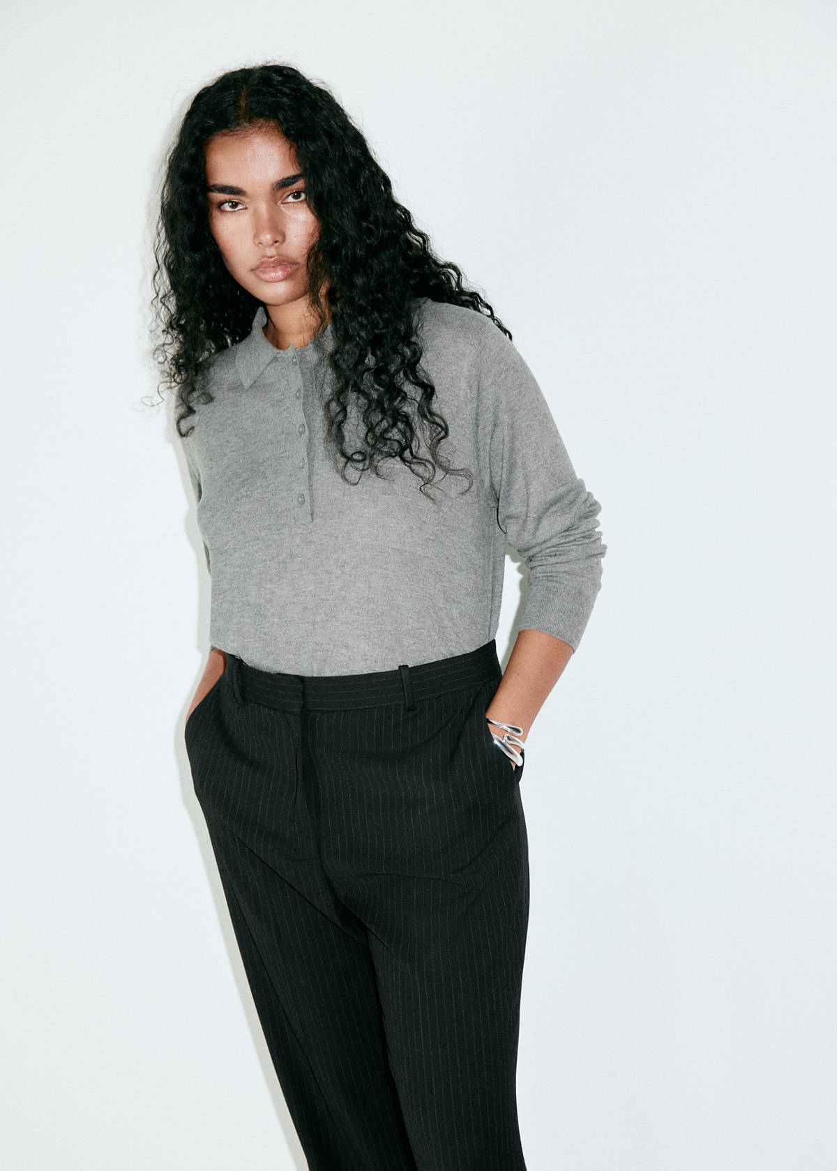 Straight-fit suit trousers — Black