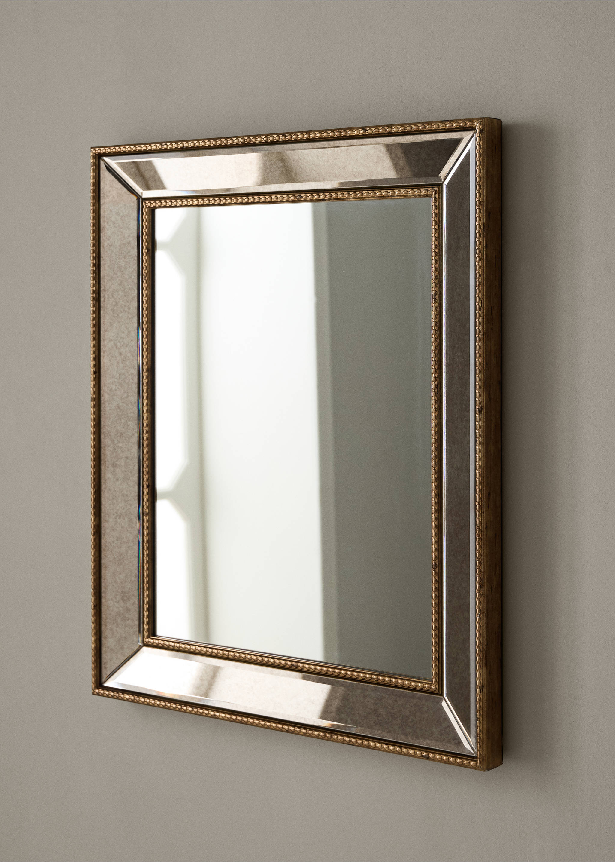 Rectangular mirror with antique edges - General plane, Gold. Ref: 37084113-00.