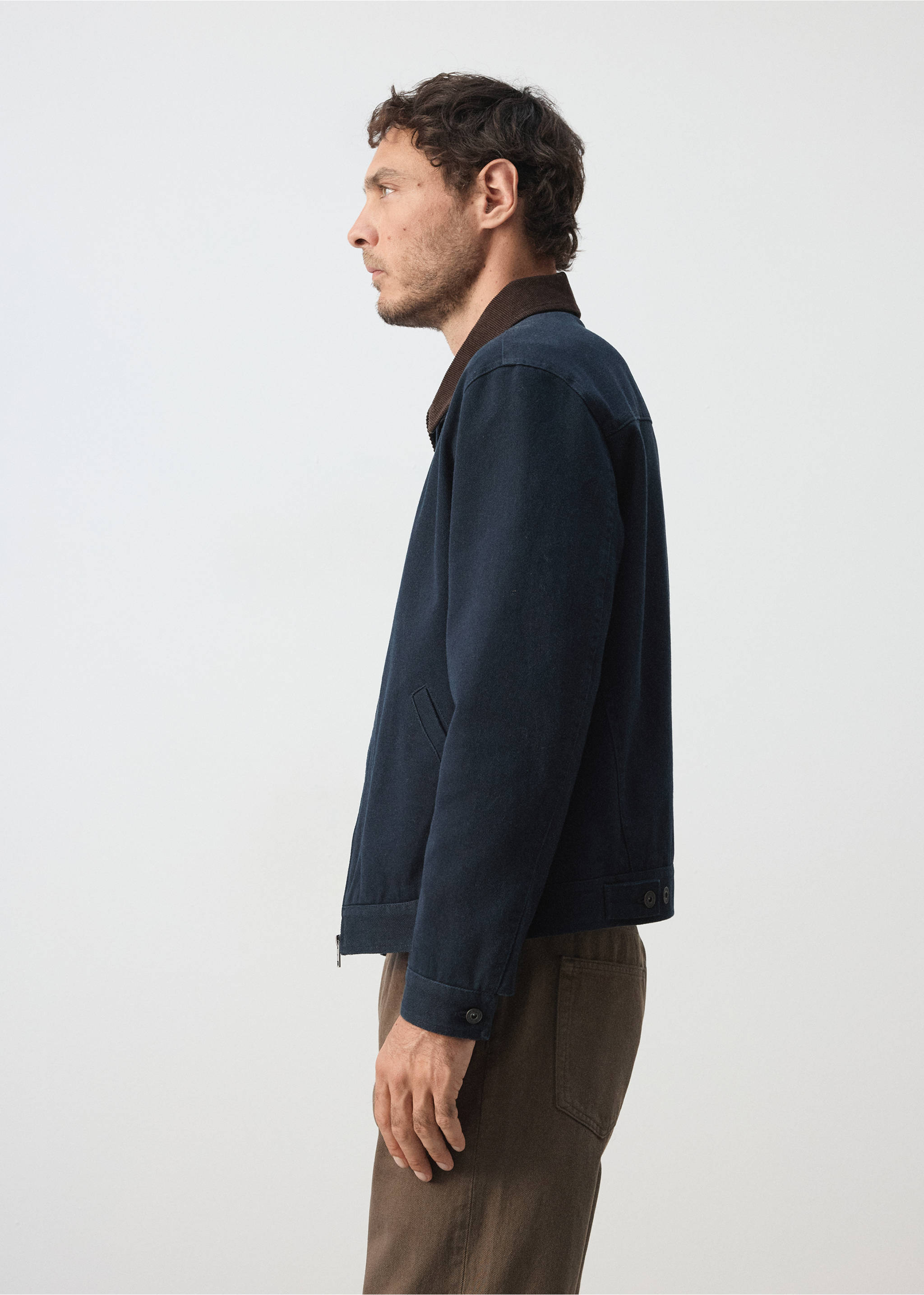 Corduroy collar denim jacket - Details of the article 2, Navy. Ref: 37084403-00.