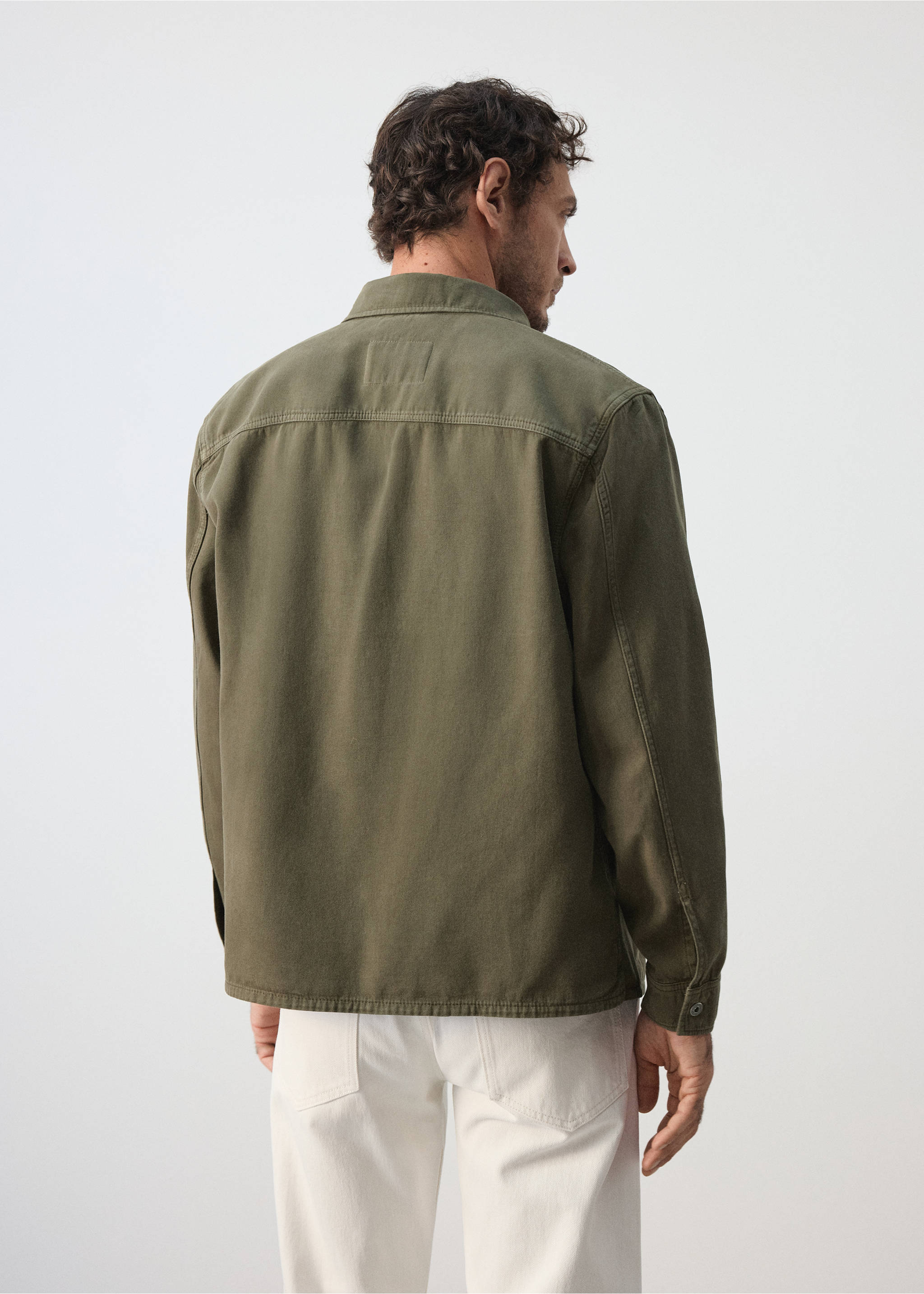 Denim overshirt pockets - Reverse of the article, Khaki. Ref: 37084404-00.