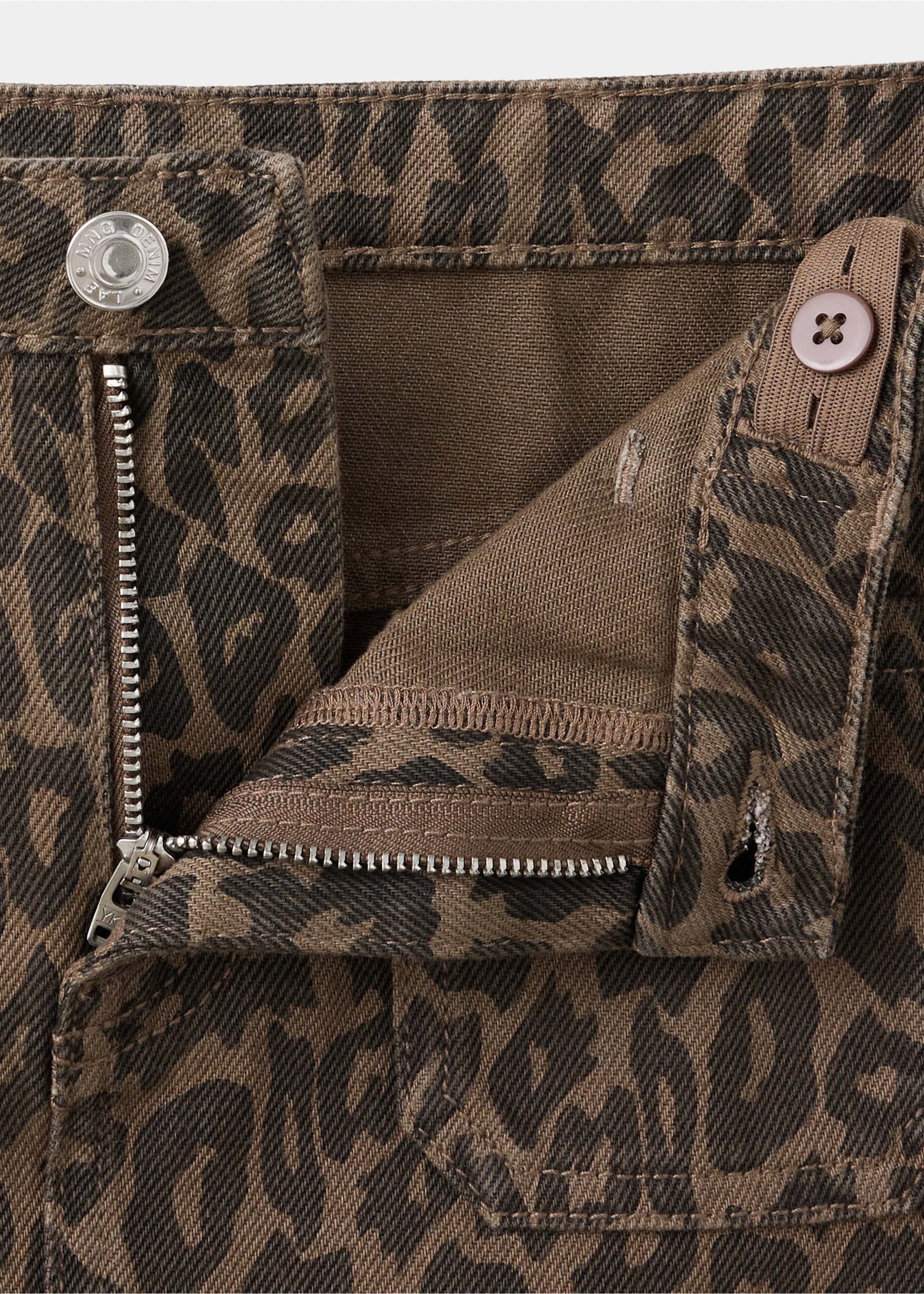 Leopard print denim skirt - Details of the article 8, Brown. Ref: 37084408-00.