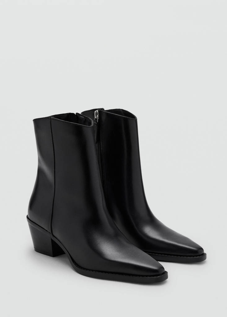 Leather ankle boots with block heel — Black