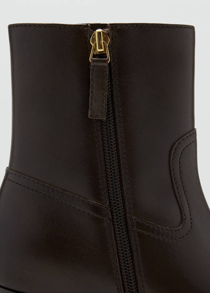 Leather pointed ankle boots — Chocolate
