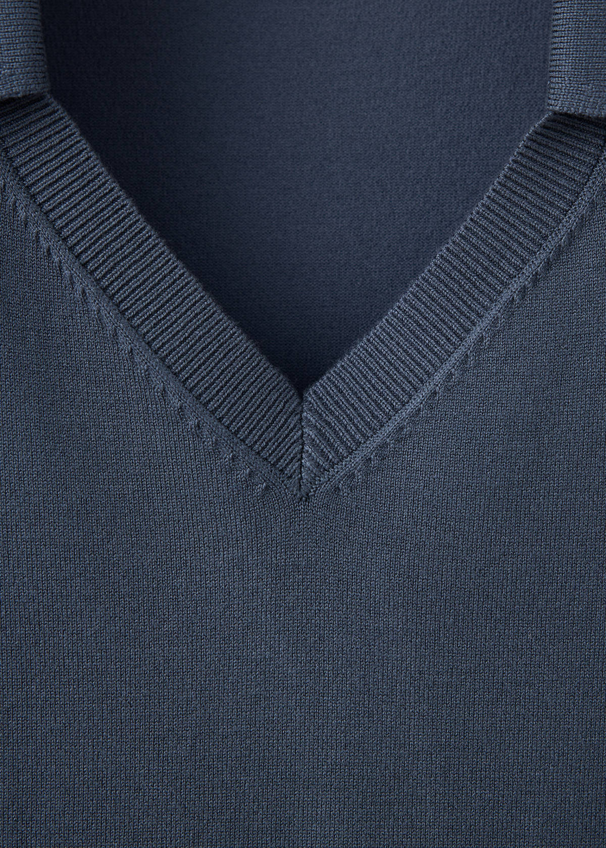 V-neck knit top — Medium Grey