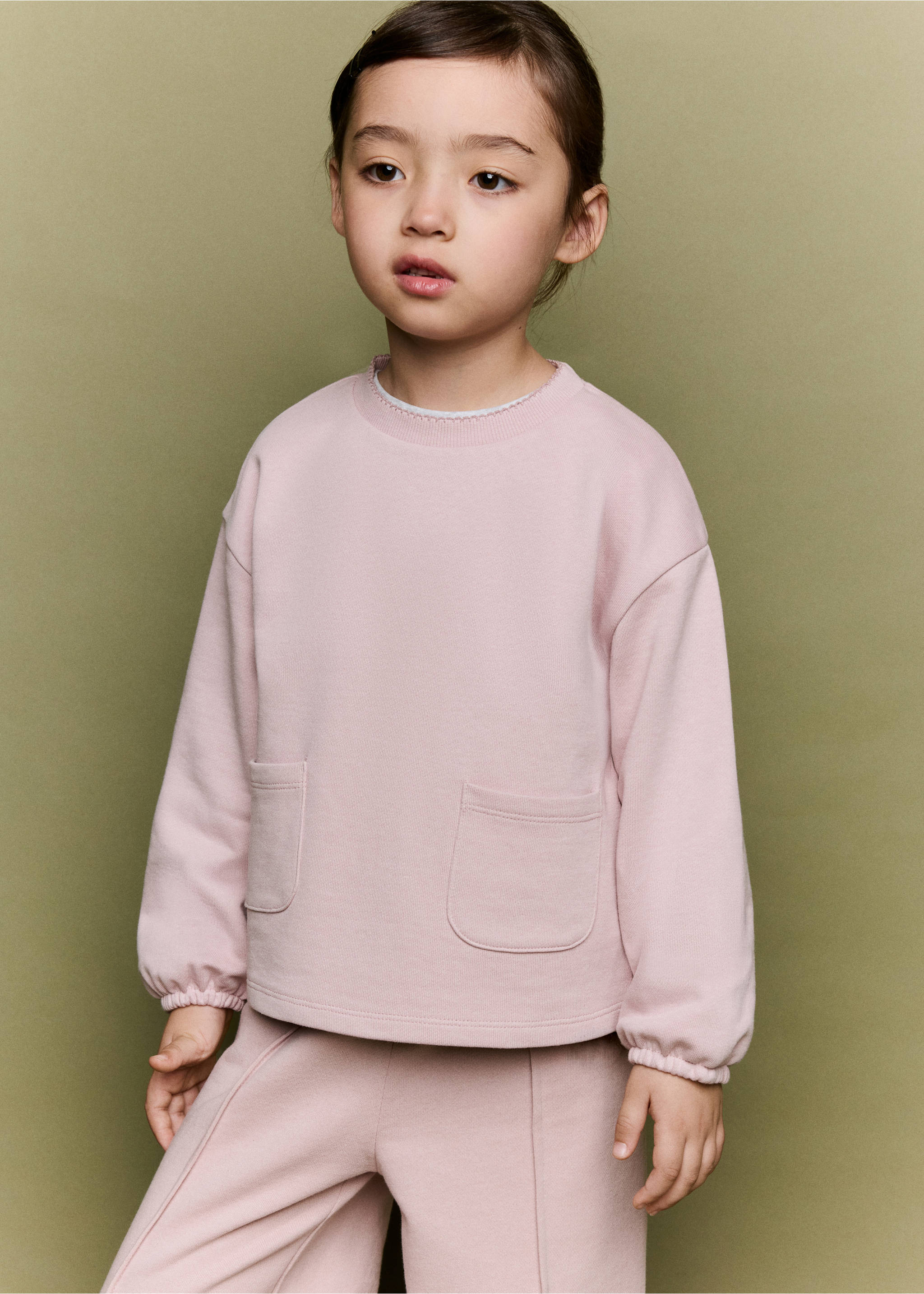 Cotton sweatshirt with pockets - Medium plane, Pink. Ref: 37084425-00.