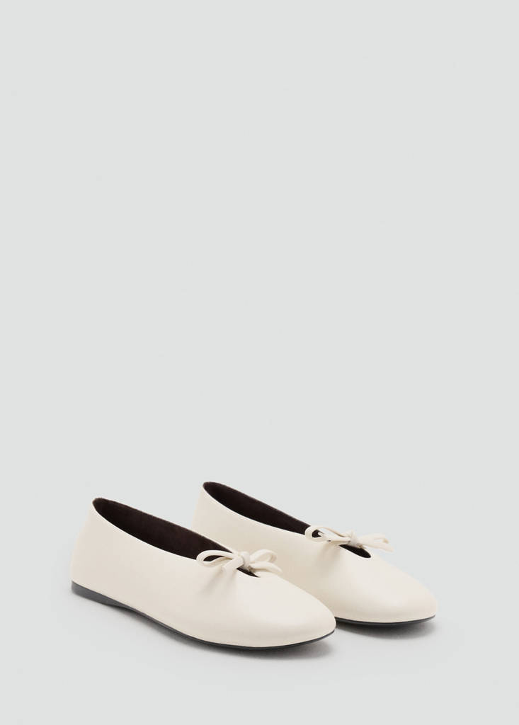 Ballet pump with bow detail