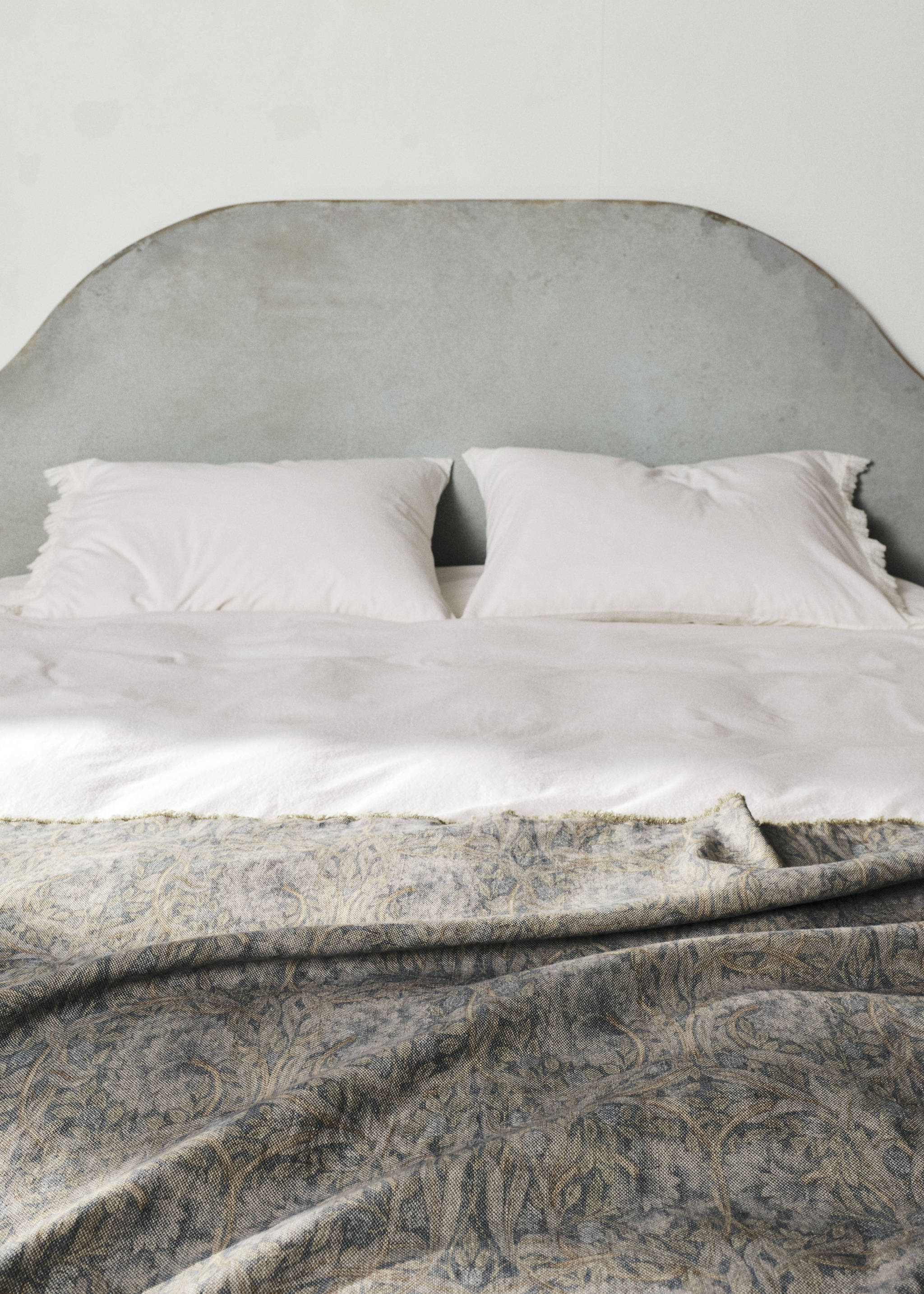 Floral print cotton-linen bedspread for 130/140/150 cm bed - Details of the article 5, Blue. Ref: 37084444-00.