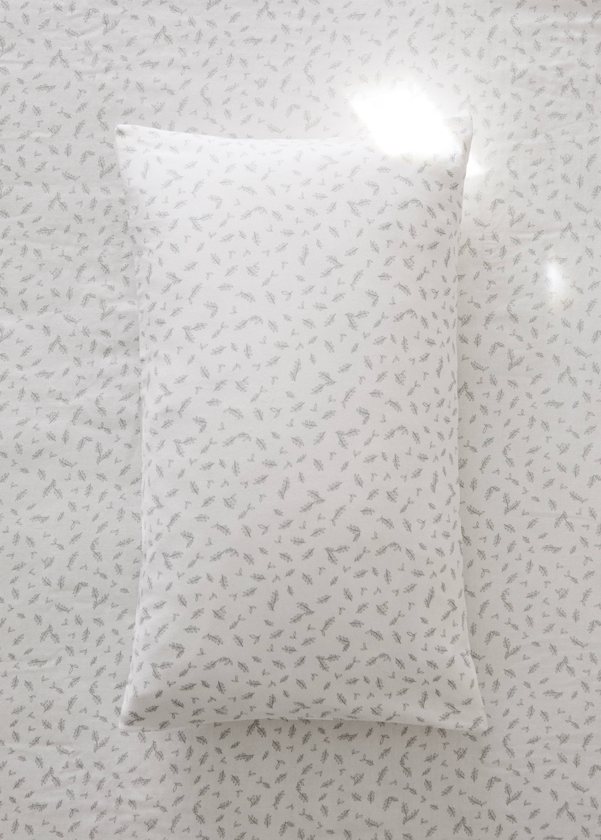 Floral print cotton cot pillowcase 30x50 cm - General plane