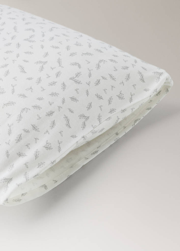 Floral print cotton cot pillowcase 30x50 cm — Ecru