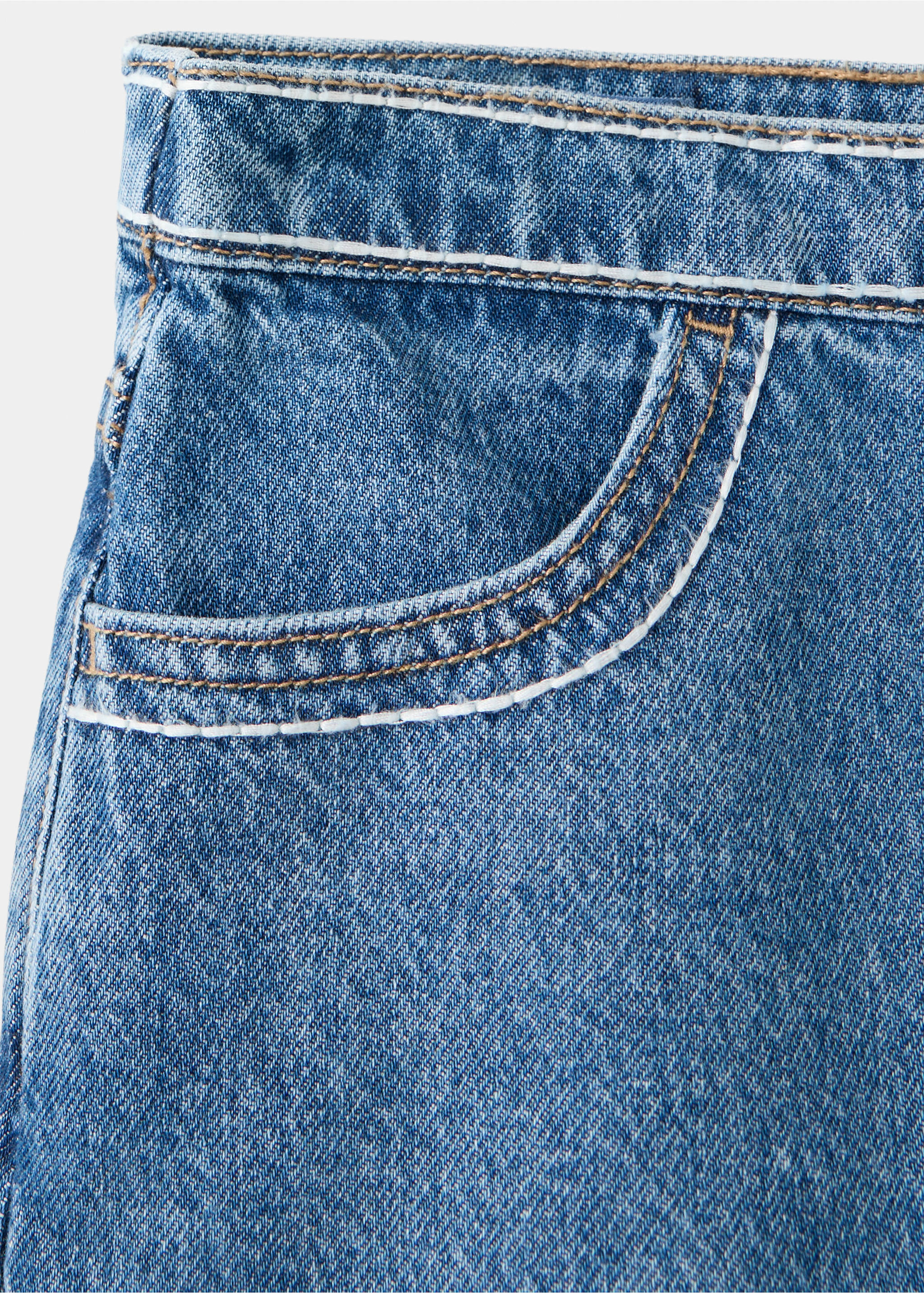 Denim skort - Details of the article 0, Dark Blue. Ref: 37084462-00.