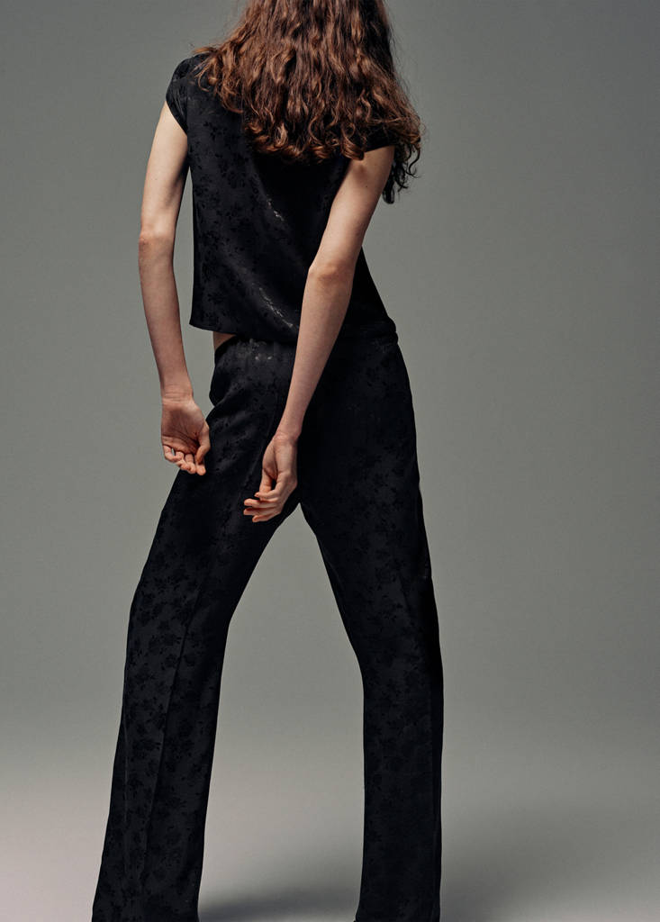 Jacquard top with strap neck — Charcoal