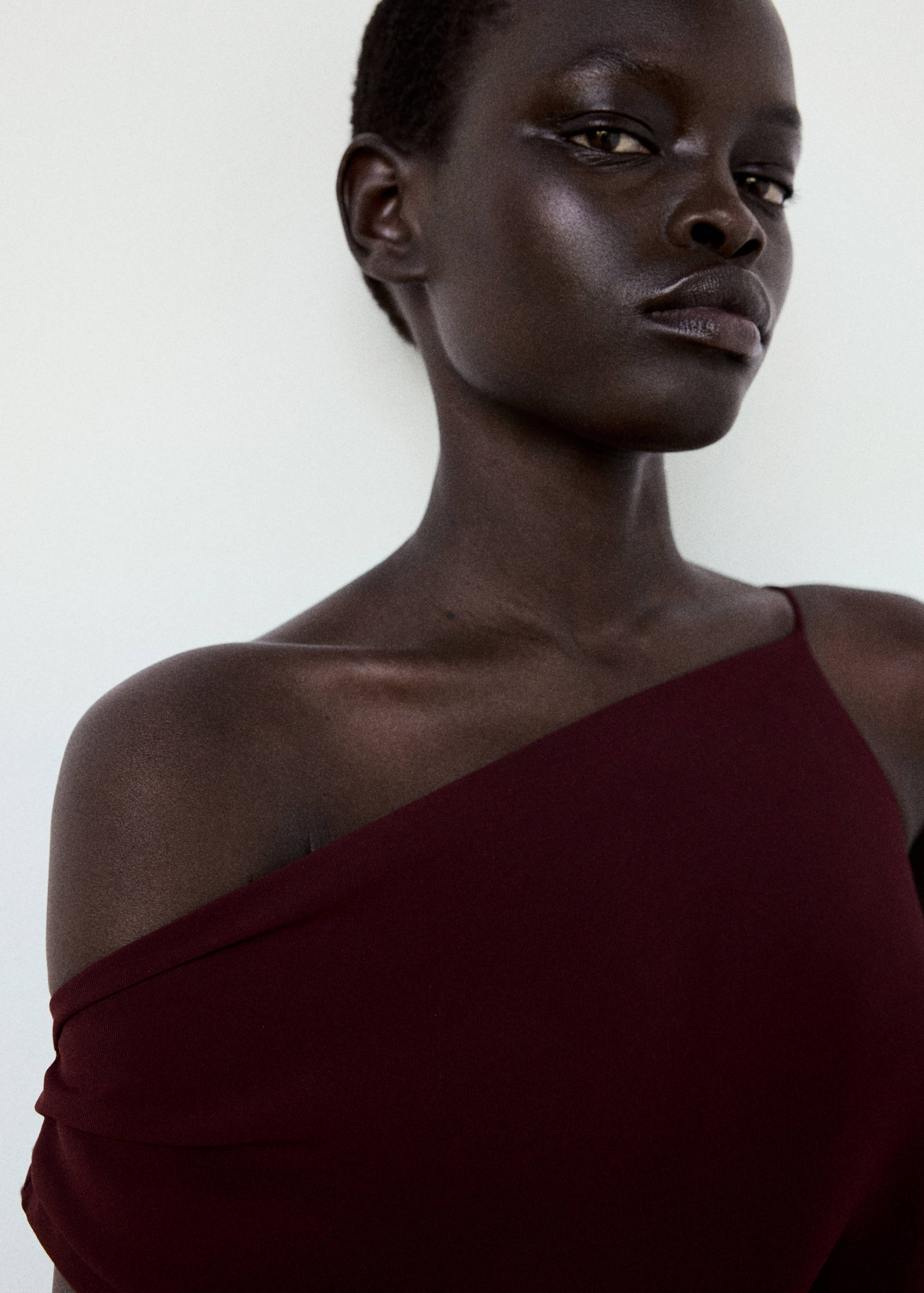 Asymmetric side ruched dress - Details of the article 1
