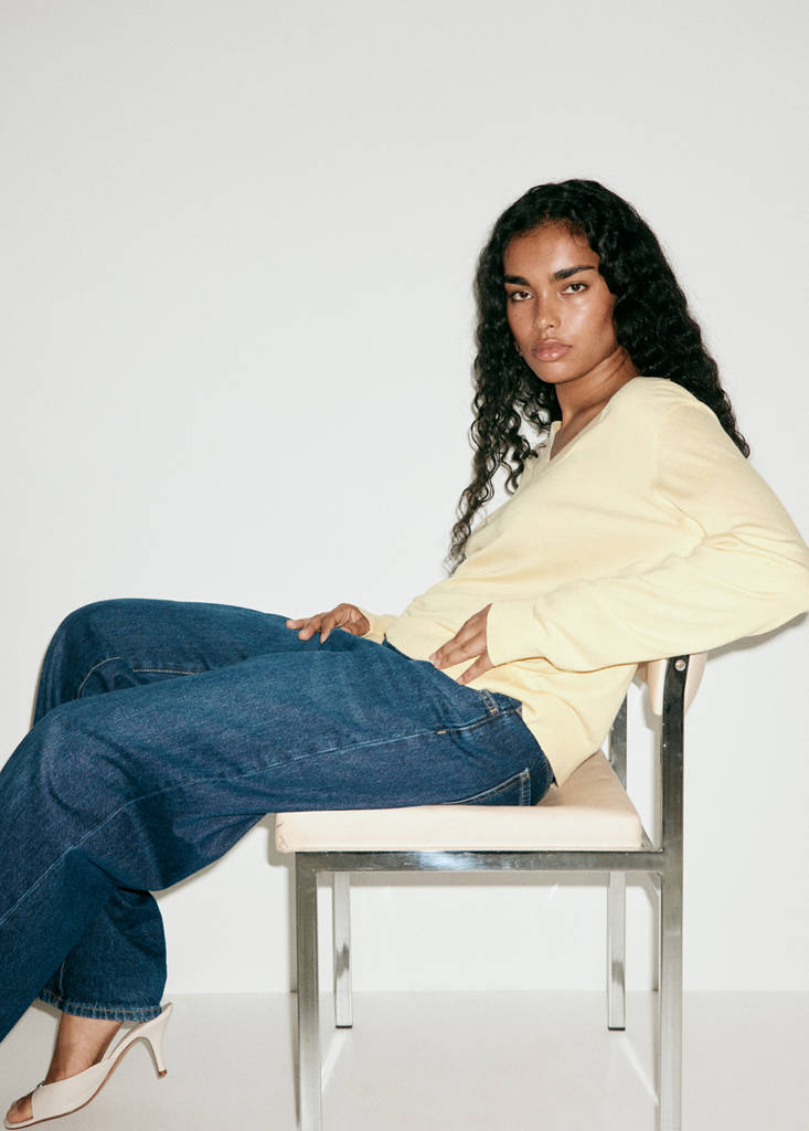 V-neck knit sweater — Vanilla