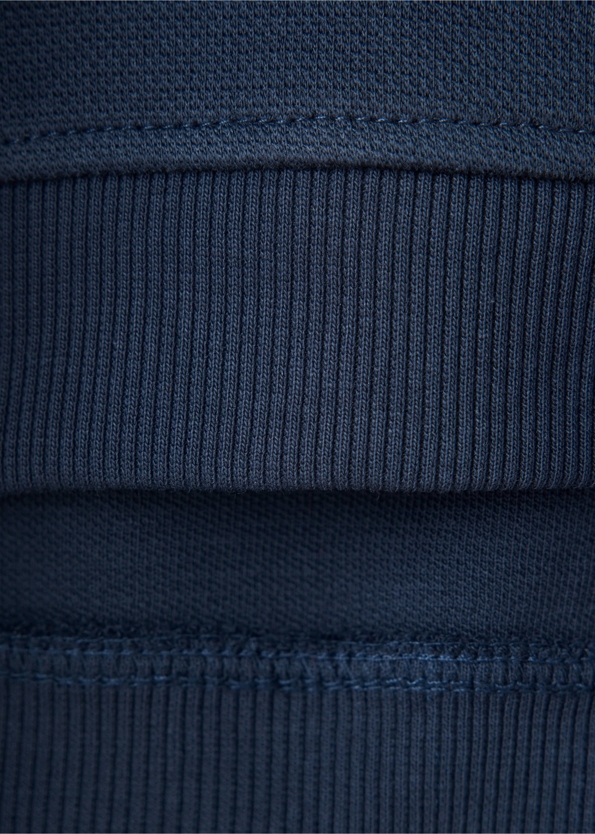Oversized sweatshirt with pocket - Details of the article 0, Navy. Ref: 37084779-00.