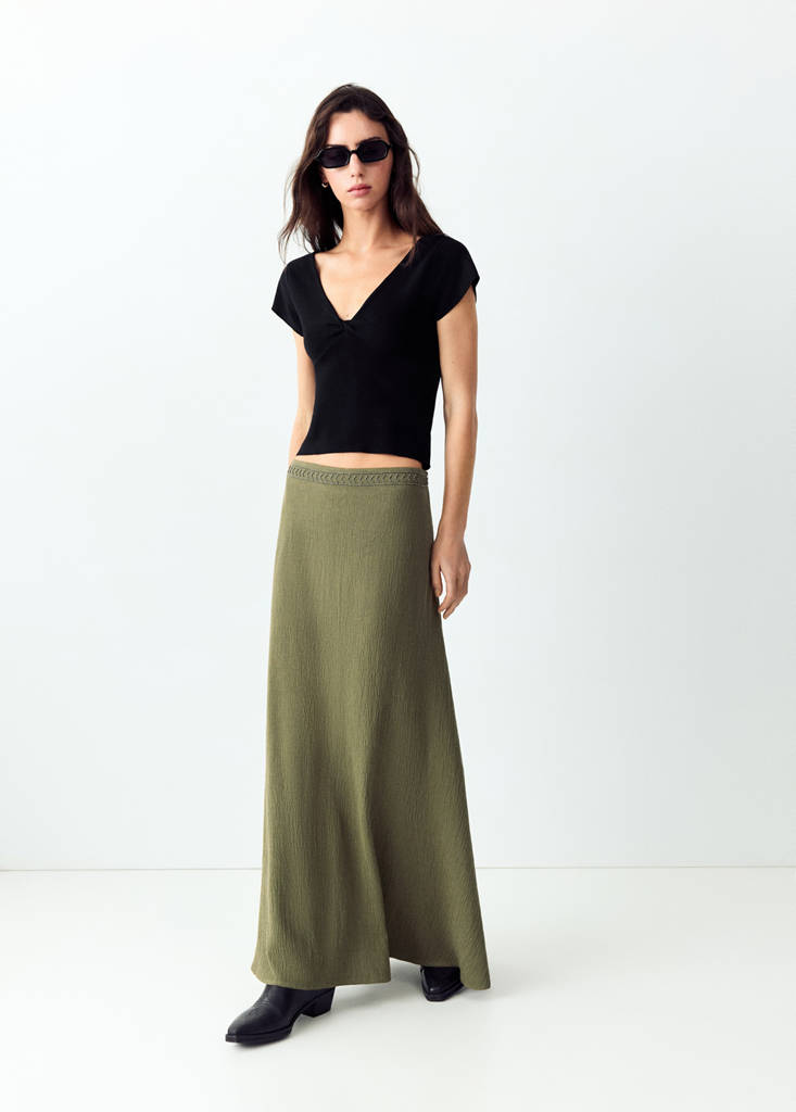 Skirt with embroidered texture detail — Green