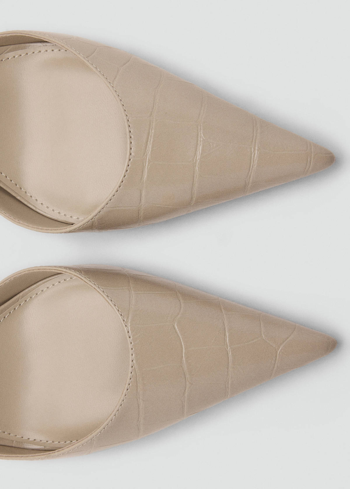 Coconut-toe high-heeled shoe — Ecru