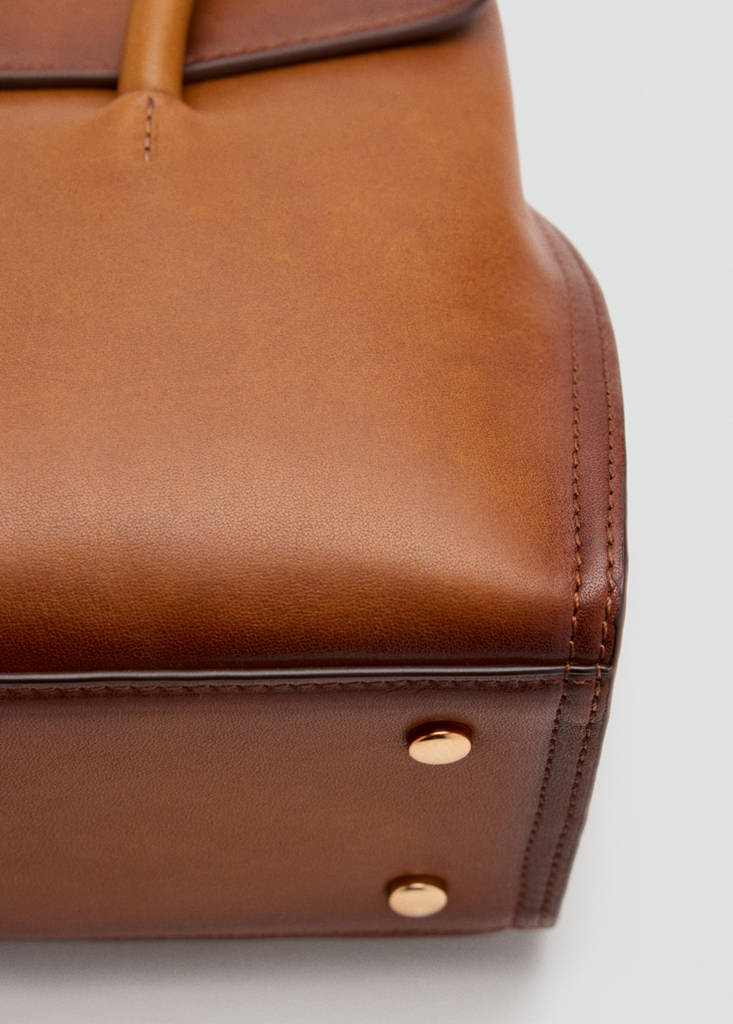 Leather flap bag — Leather