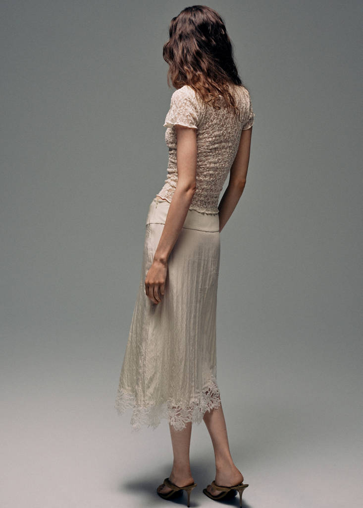 Lace T-shirt — Ecru