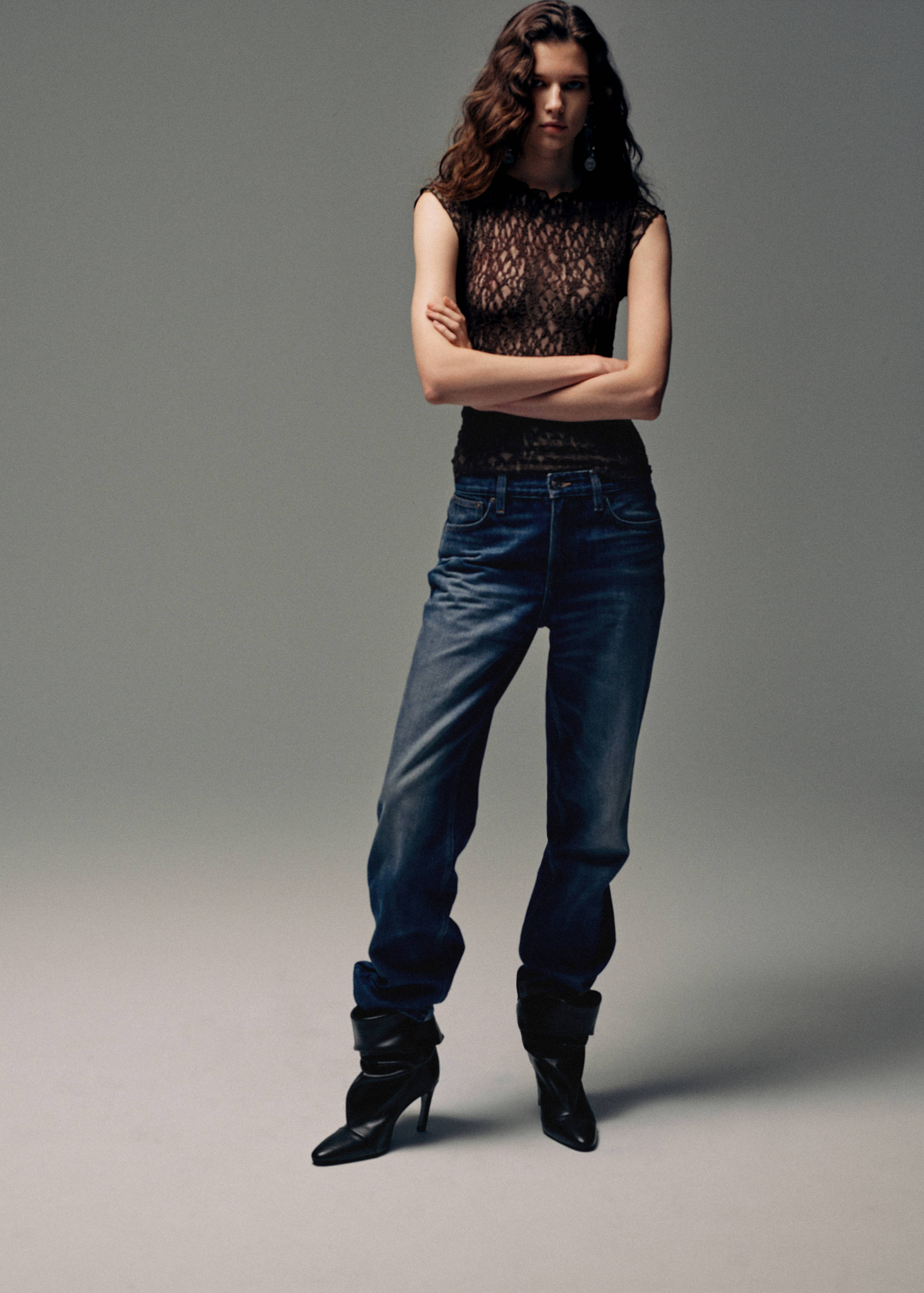 Lace T-shirt - General plane