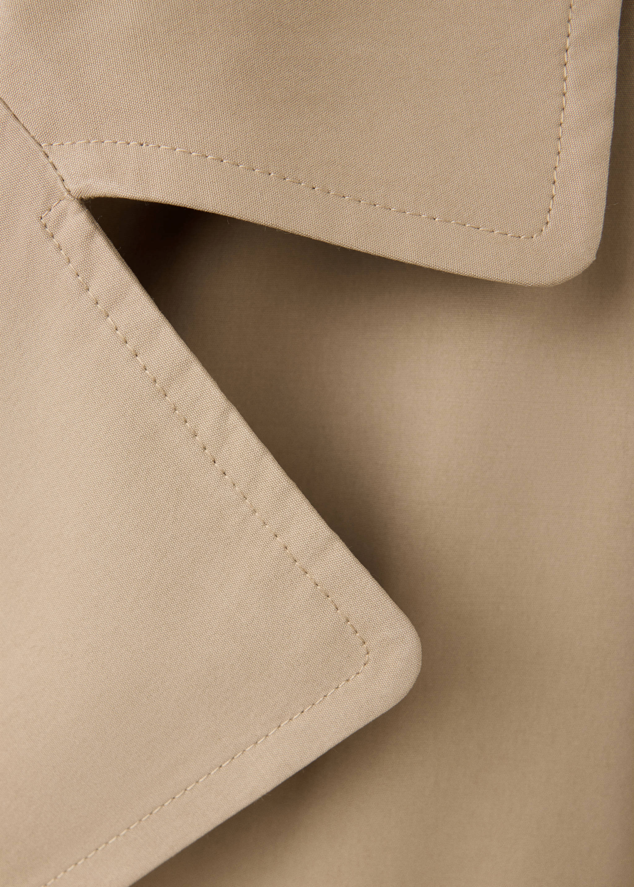 Trenchcoat med bälte och dubbelknäppning - Detaljer om artikeln 0
