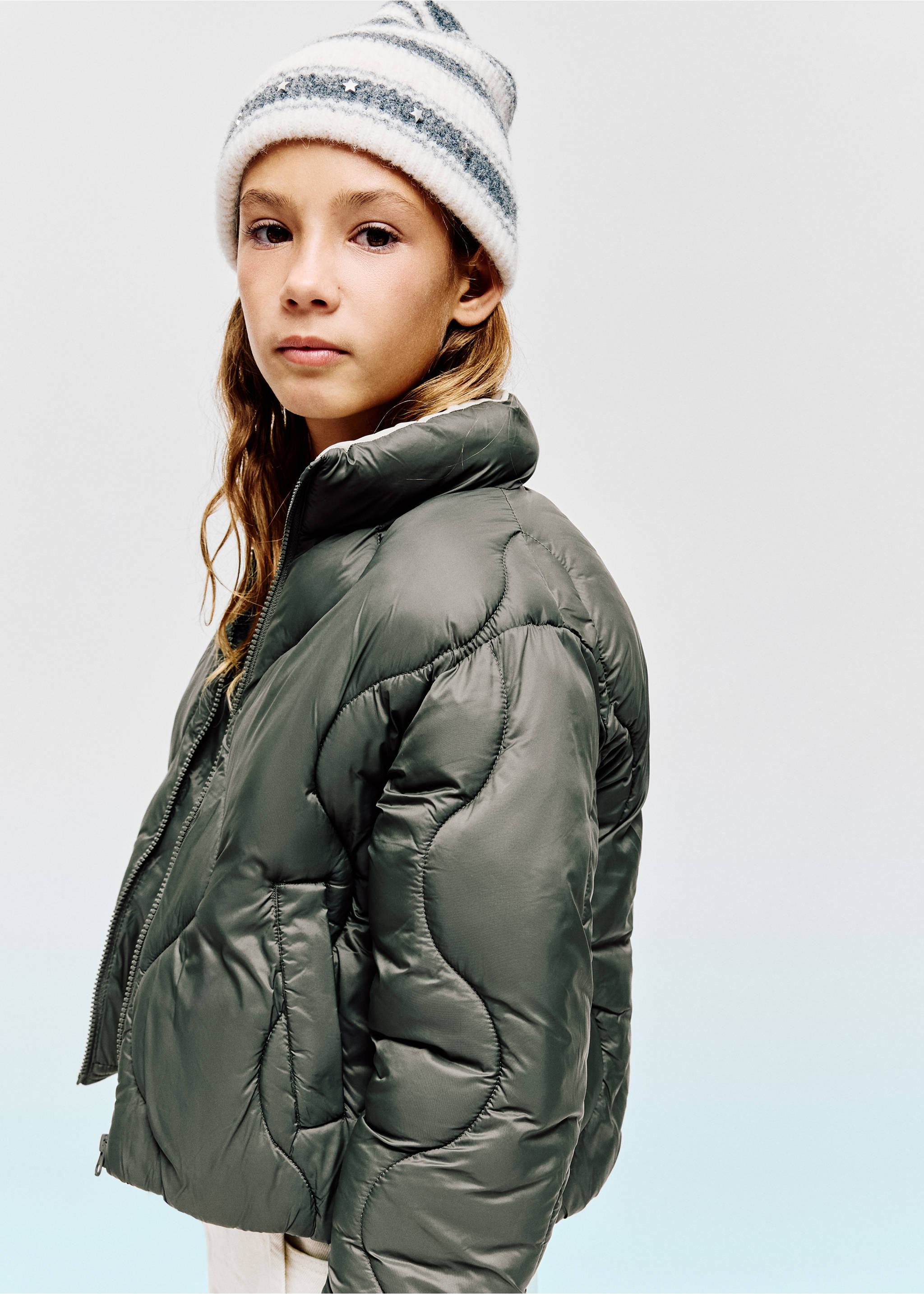 Quilted jacket - Details of the article 1, Khaki. Ref: 37085151-00.