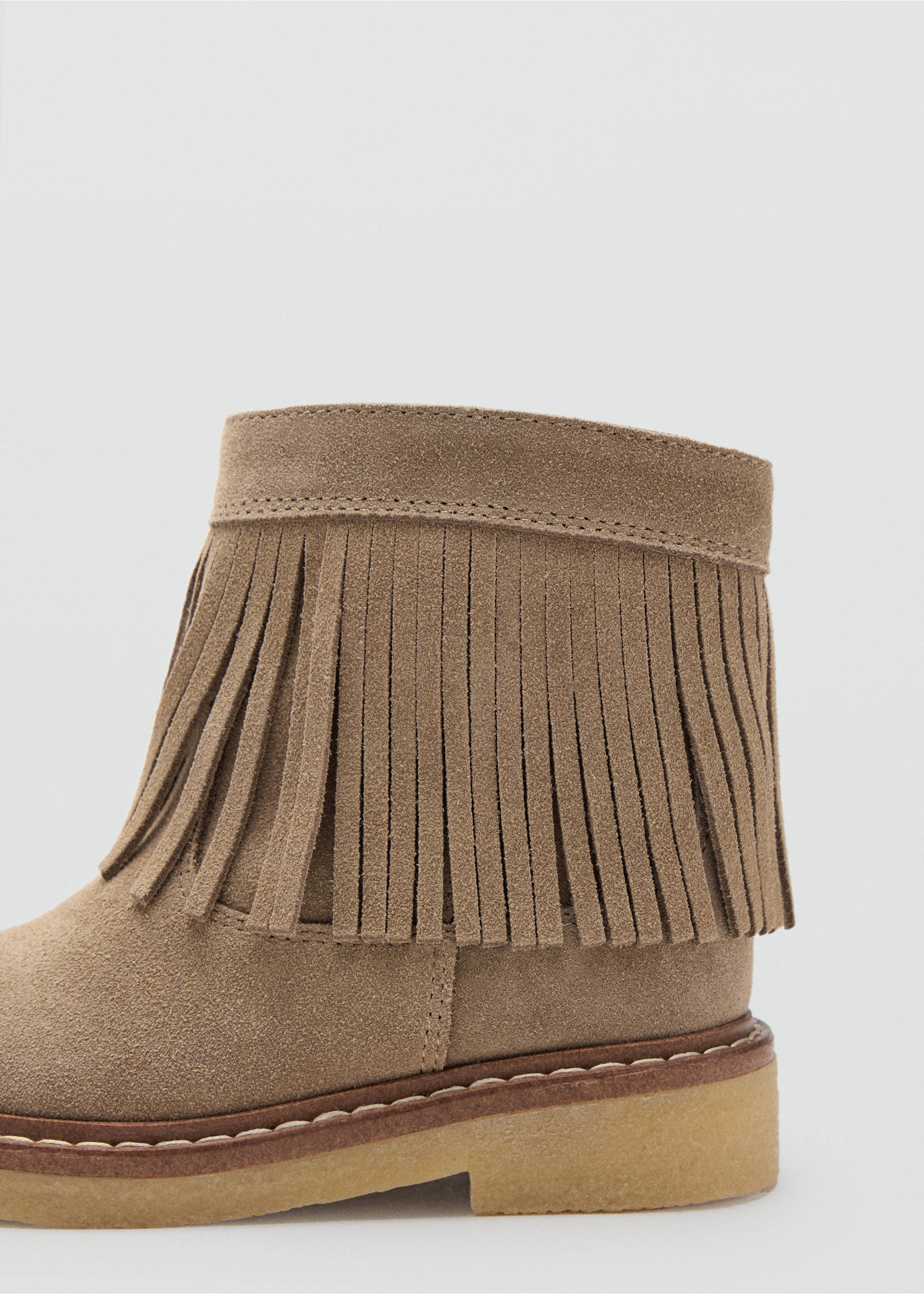 Fringed leather boots - Details of the article 1, Sand. Ref: 37085158-00.