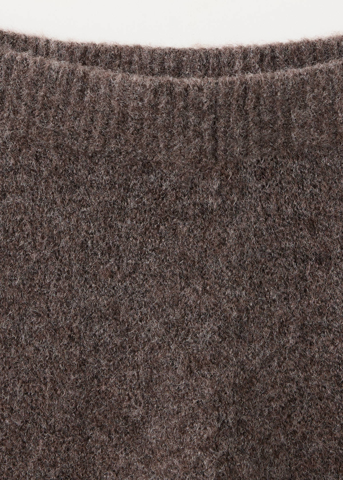 Straight knitted trousers — Brown